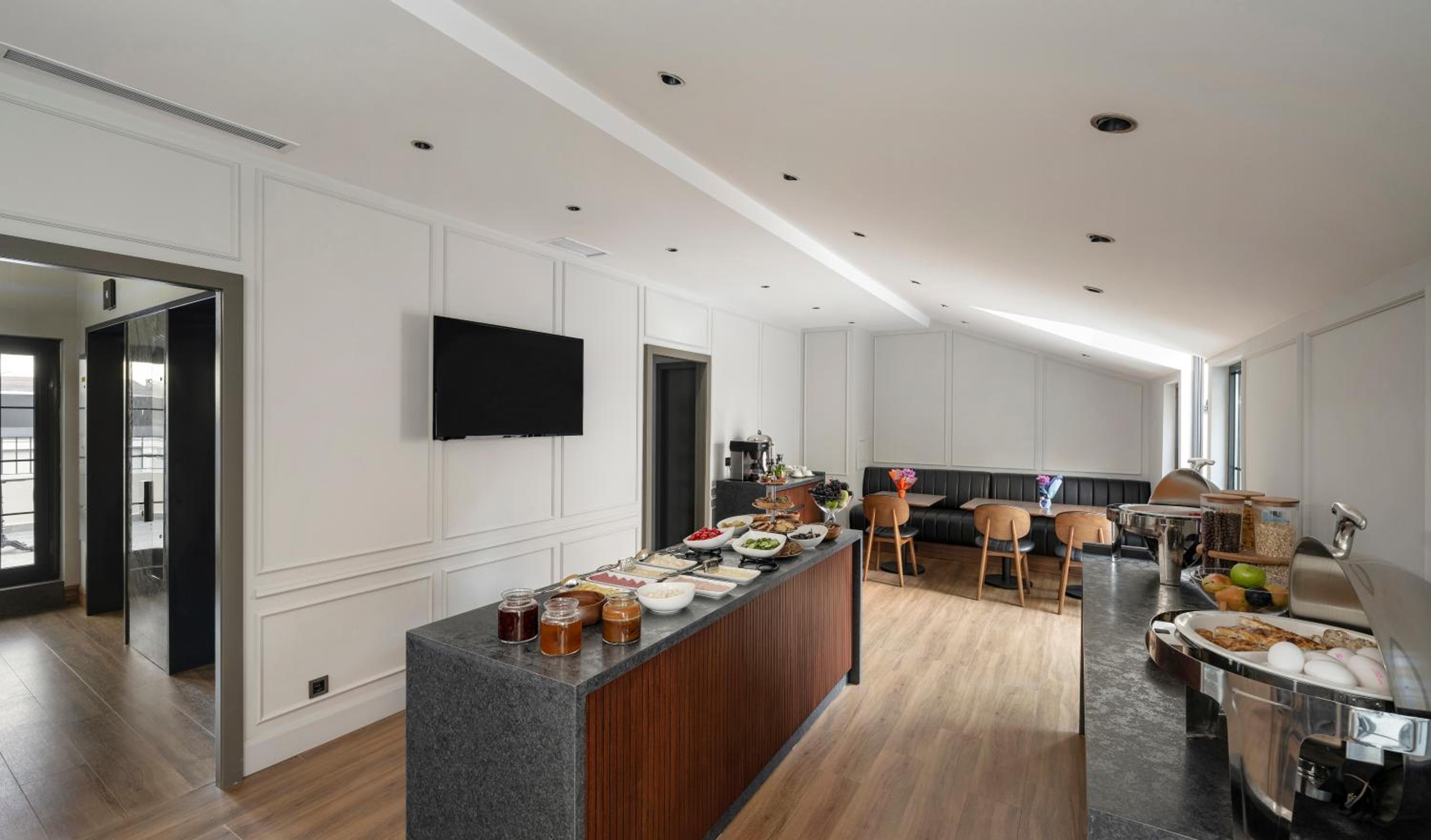 Livro Otel - Image 13