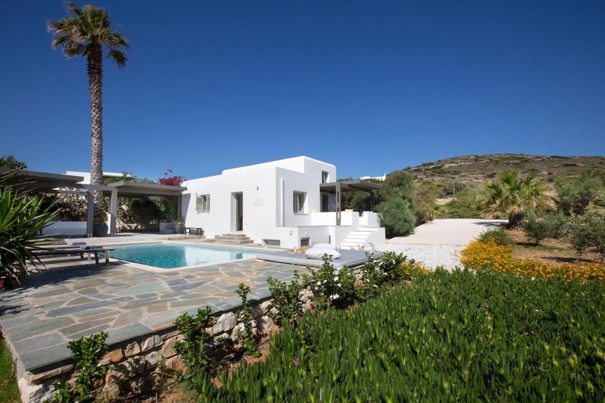 Villa Aphrodite · Elegant villa, sea views, designer renovation