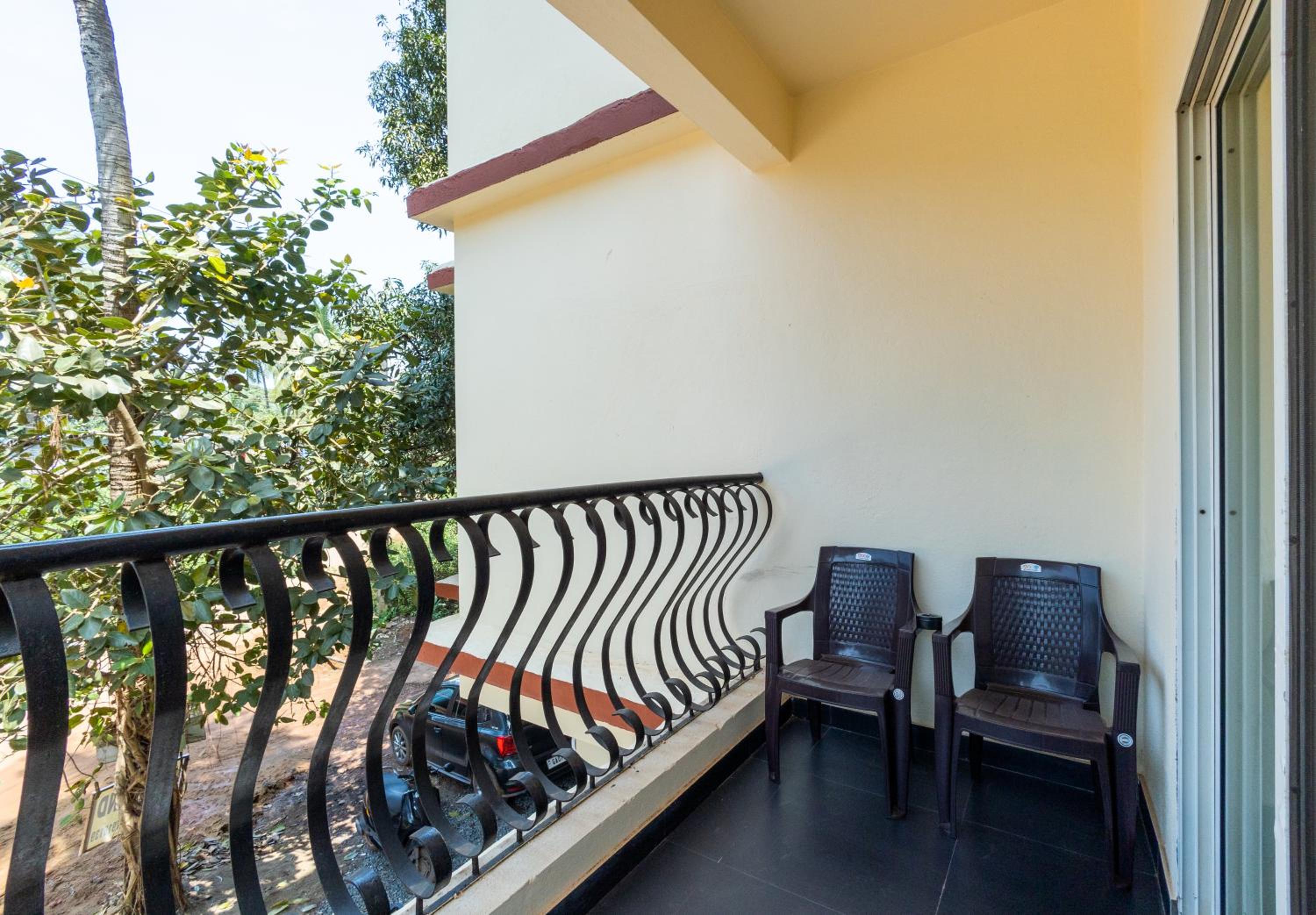 balcony