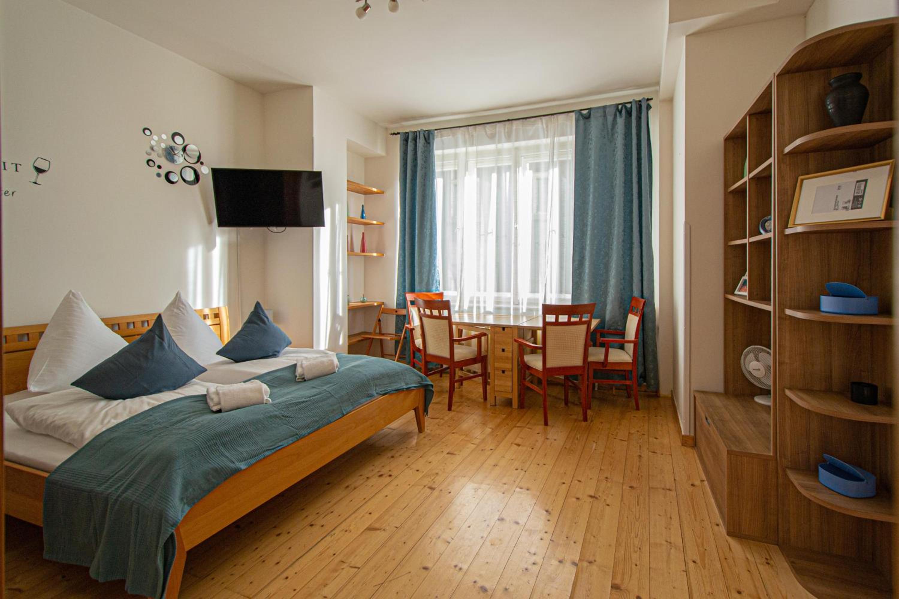 Bright Ruterra Apartment in the Heart of Prague