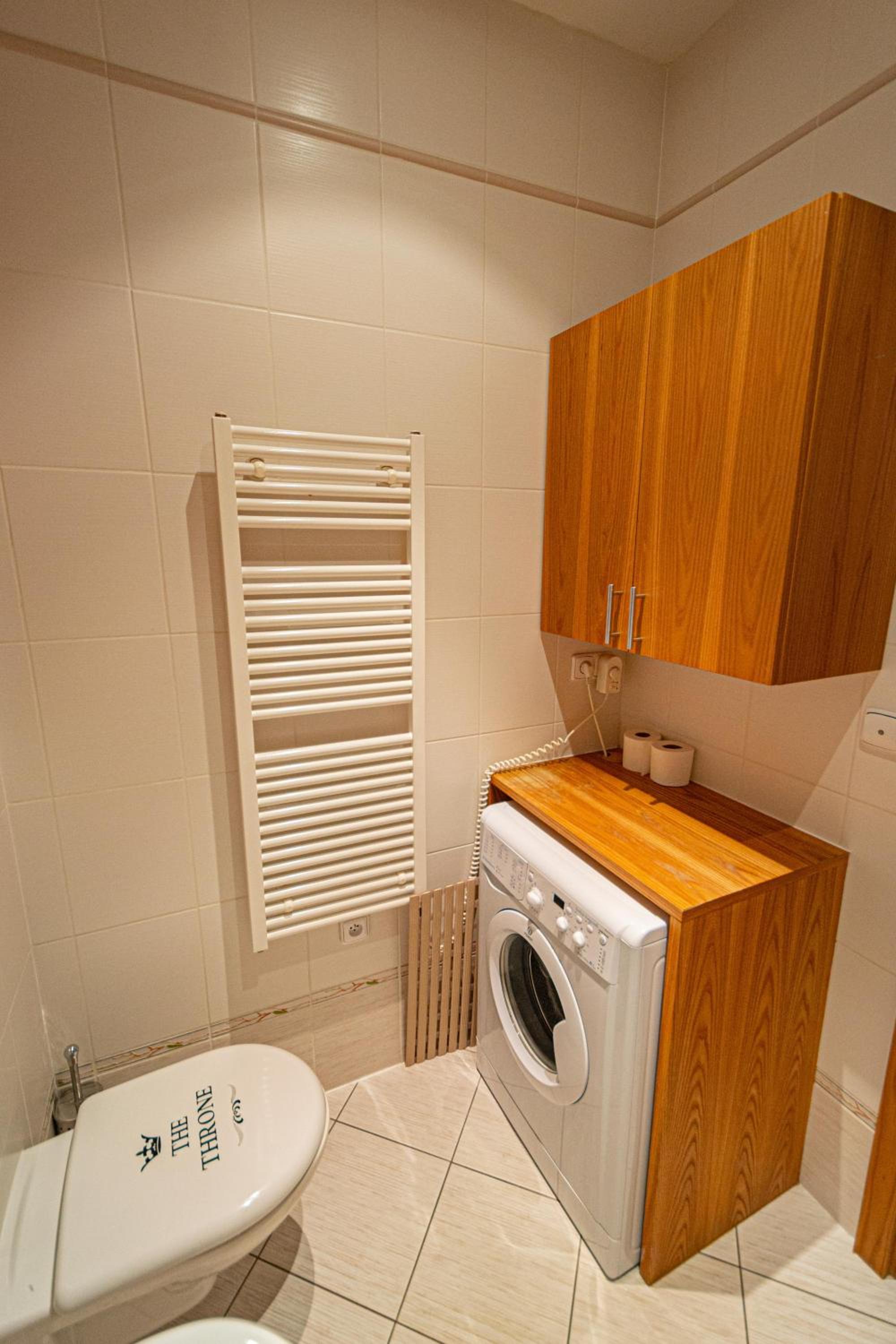 Bright Ruterra Apartment in the Heart of Prague