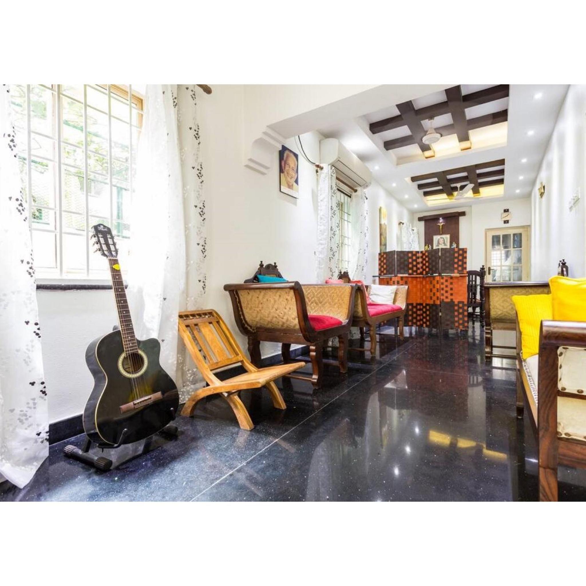 Reds Residency - Homestay