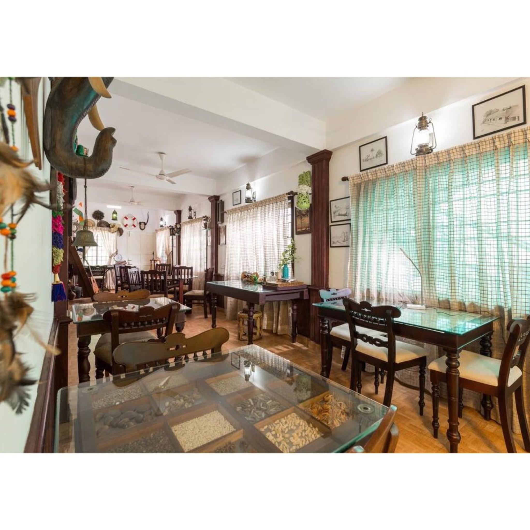 Reds Residency - Homestay