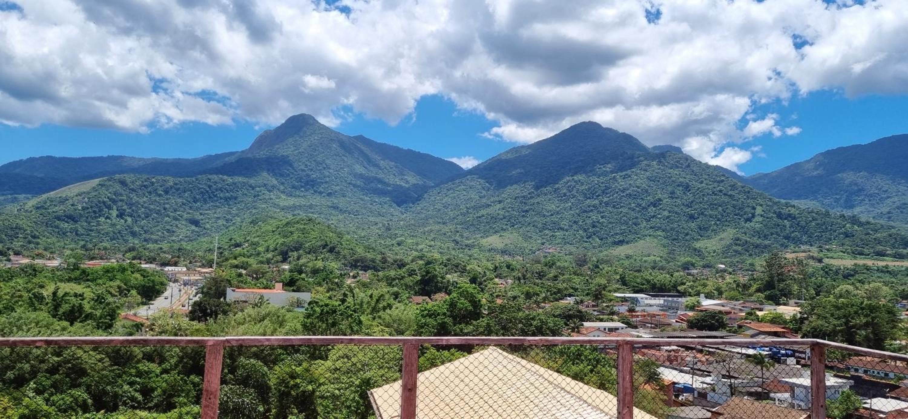 Suite completa Ilhabela - com varanda e vista panorâmica