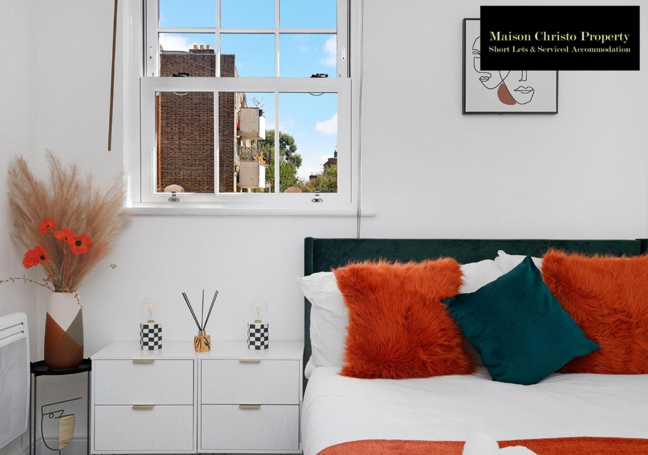 Kirkwall 1Bedroom Apt Sleeps 4 with Wifi & Lesiure By Maison Christo Property Short Lets & Serviced Accommodation