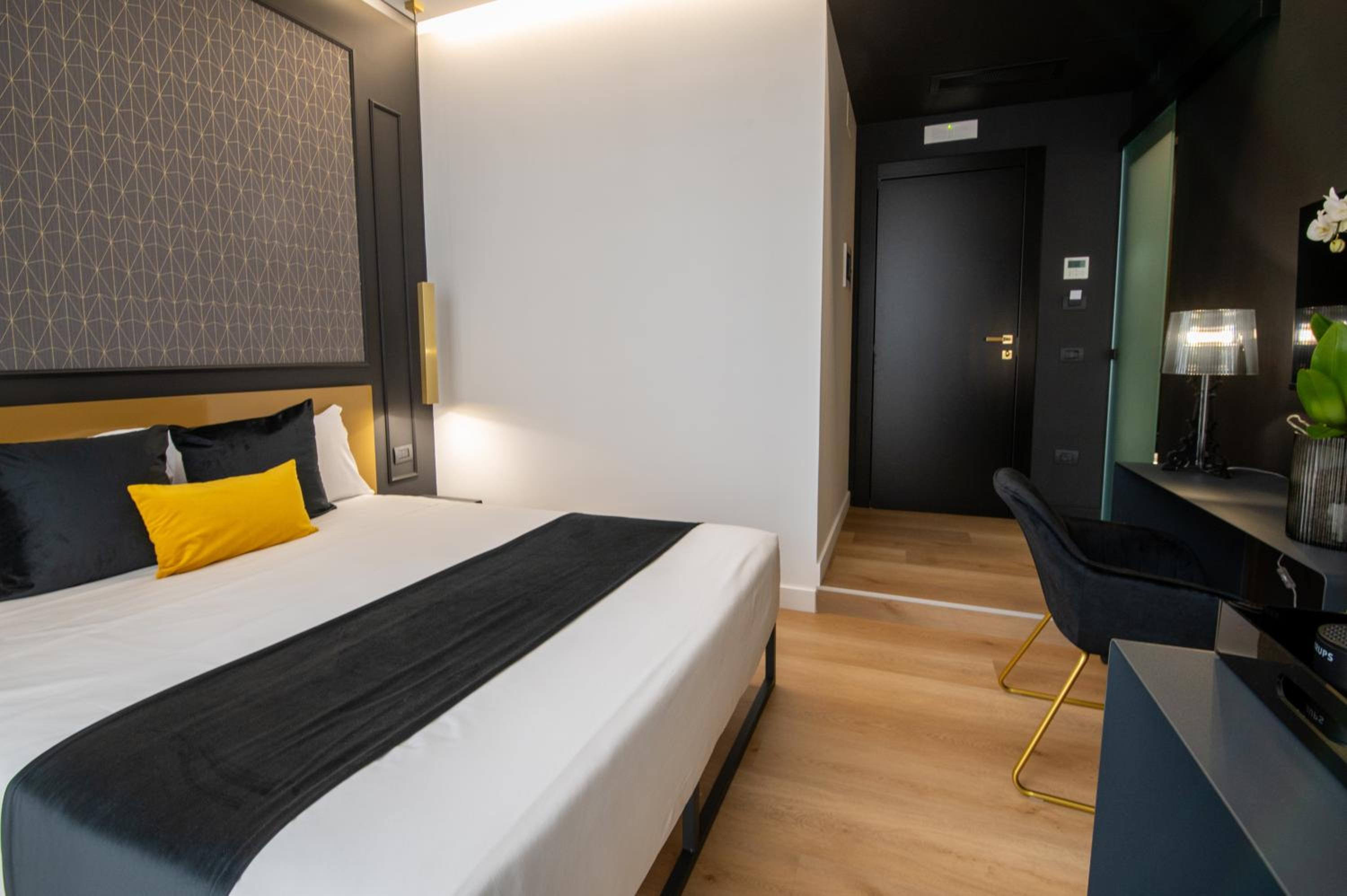 Plebiscito Boutique Rooms