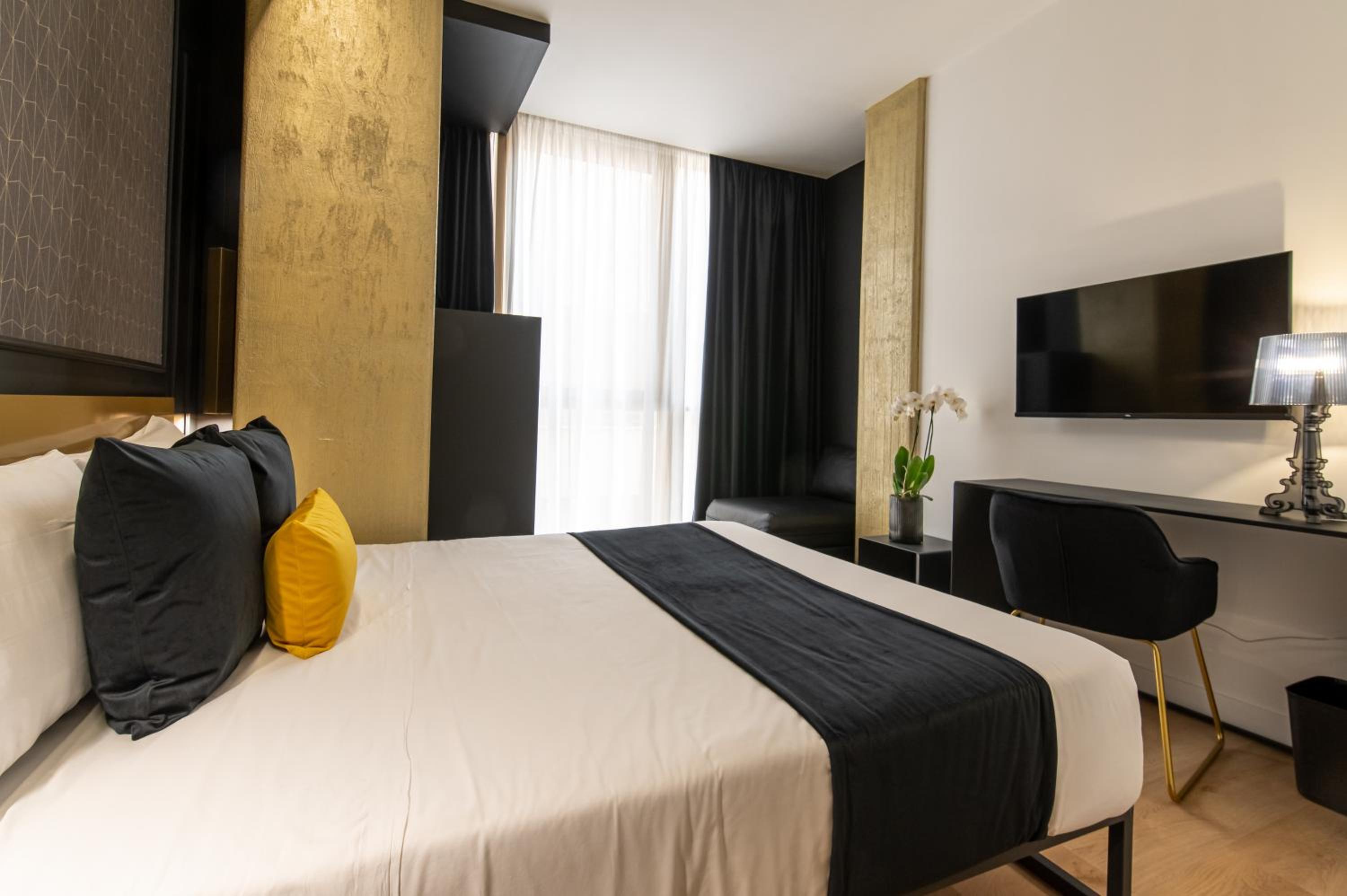 Plebiscito Boutique Rooms