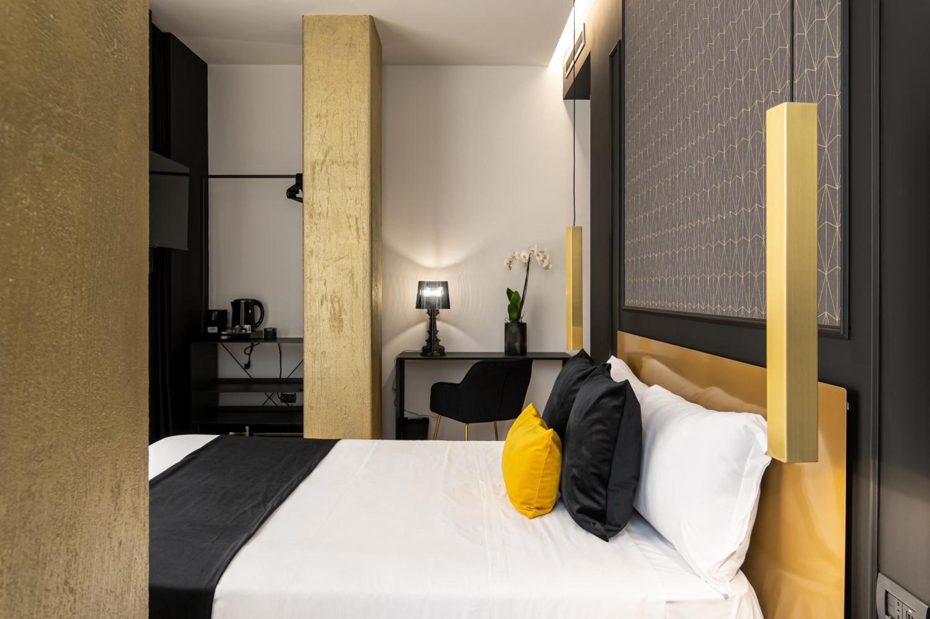 Plebiscito Boutique Rooms