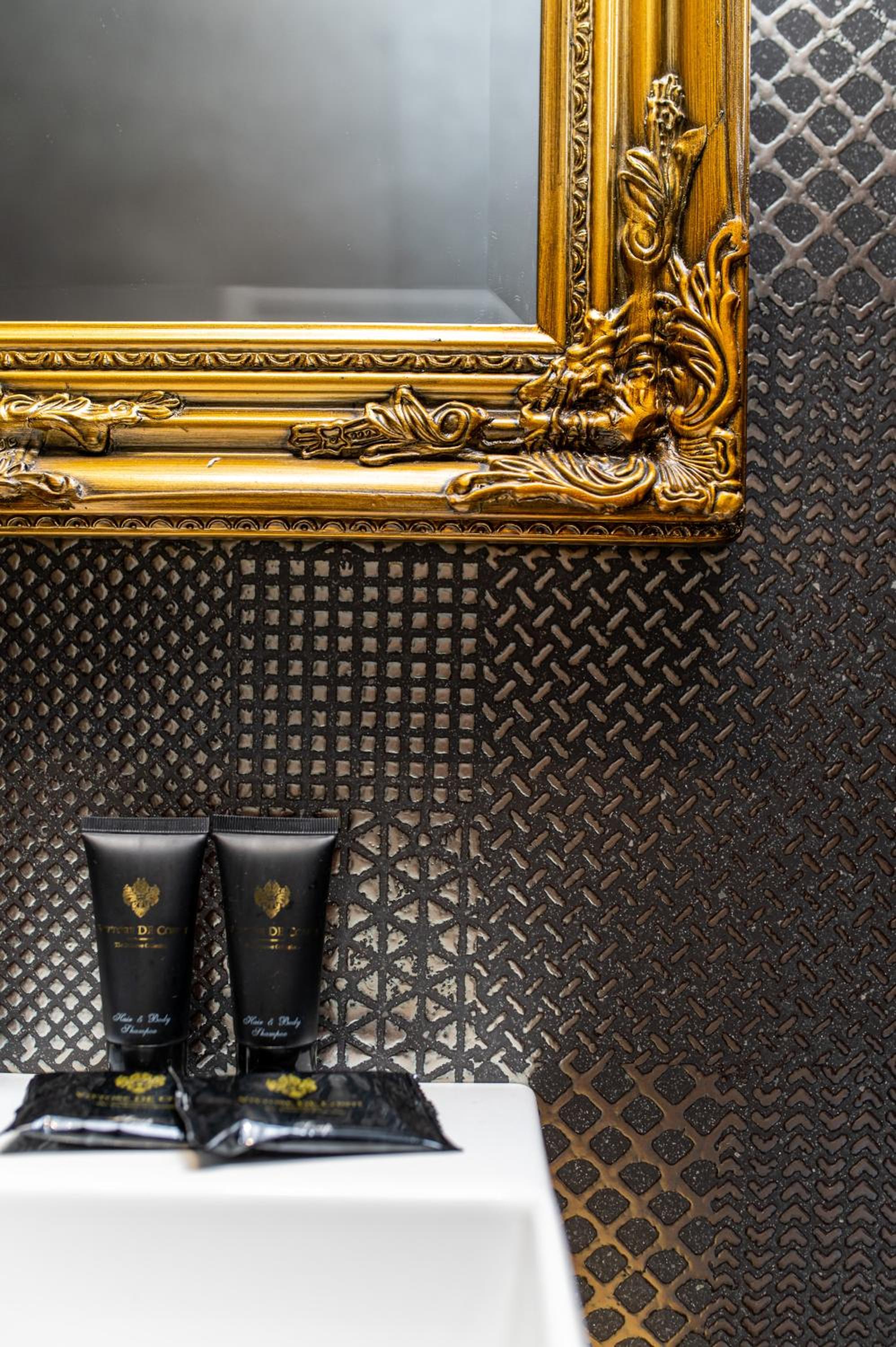 Plebiscito Boutique Rooms