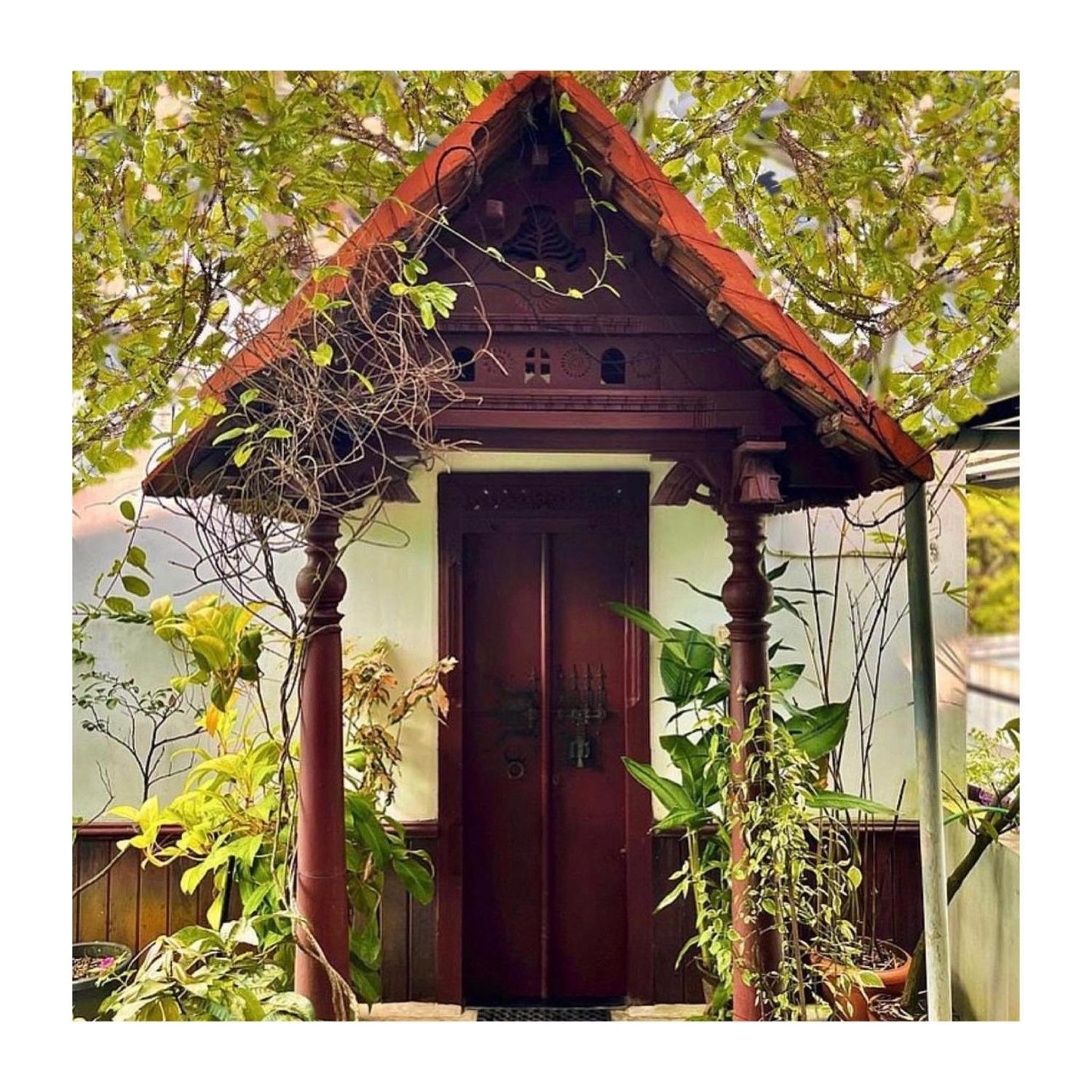 Reds Residency - Homestay