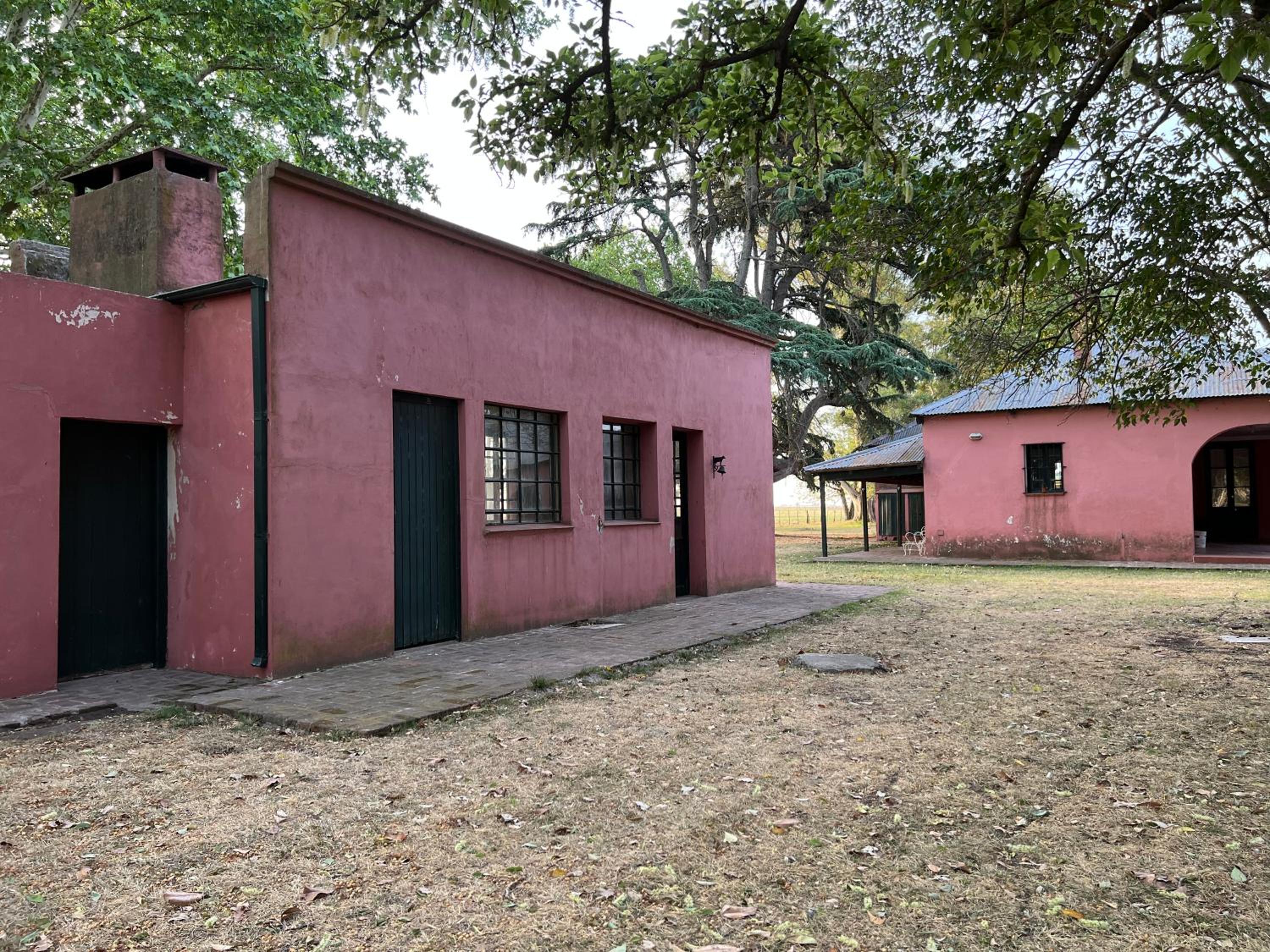 Casa de campo “Los Ombues”