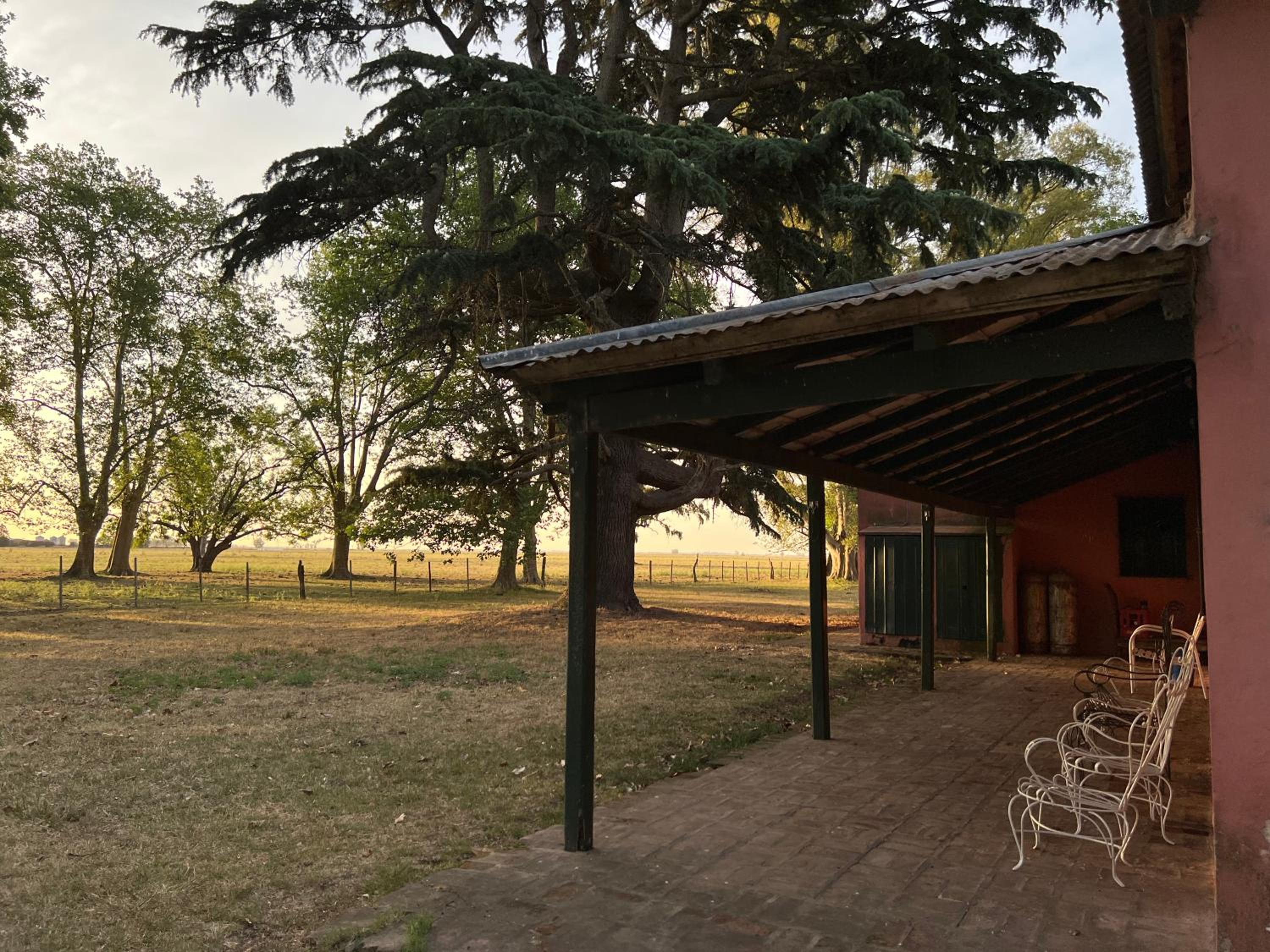 Casa de campo “Los Ombues”
