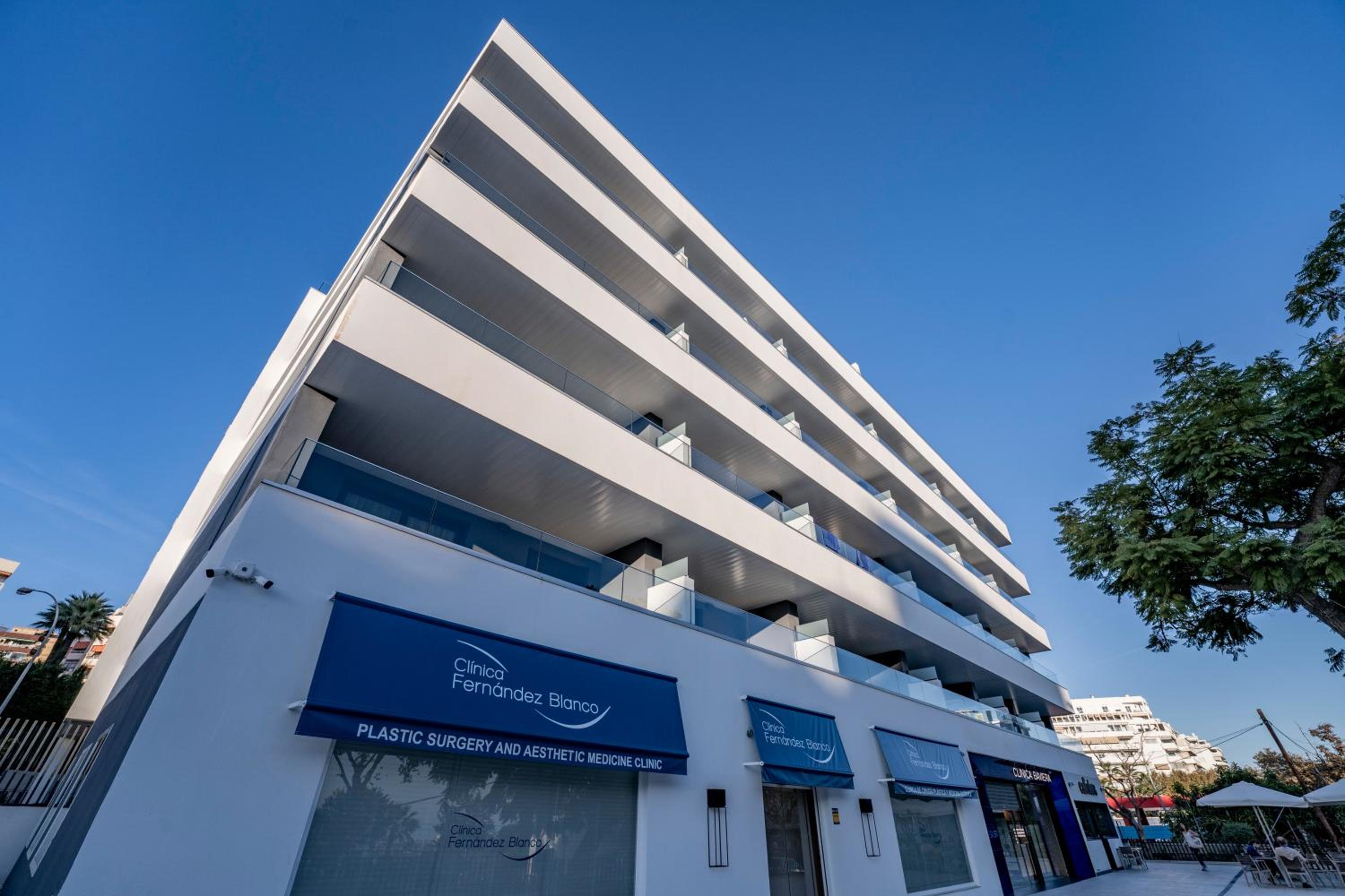 Aqua Apartments Bellamar, Marbella view 2