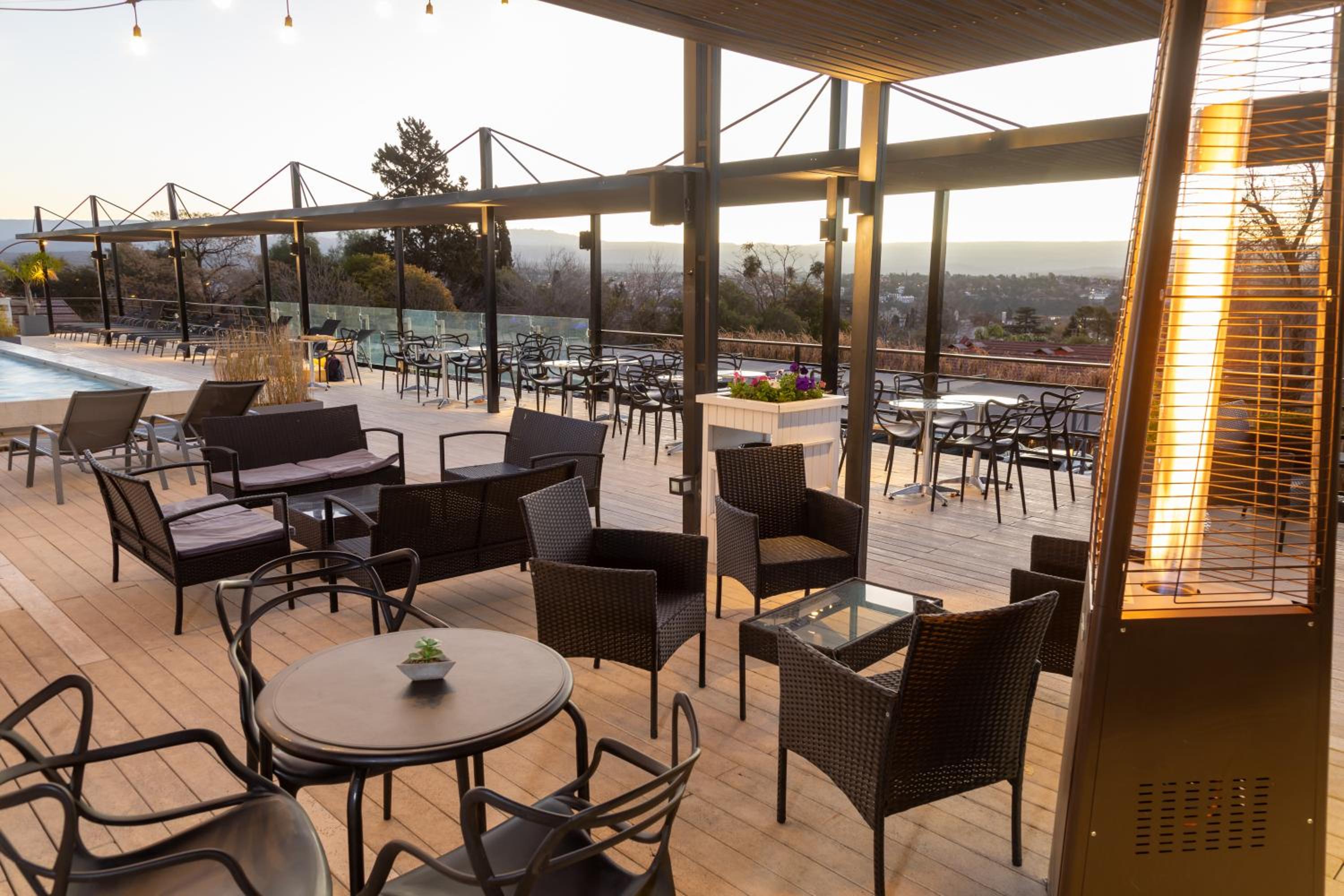 Pinares Panorama Resort, Spa & Convention Center