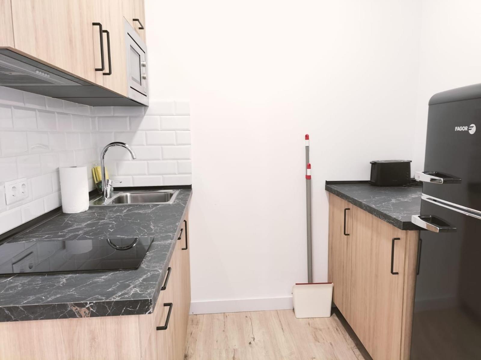 Apartamentos La Brava by gaiarooms