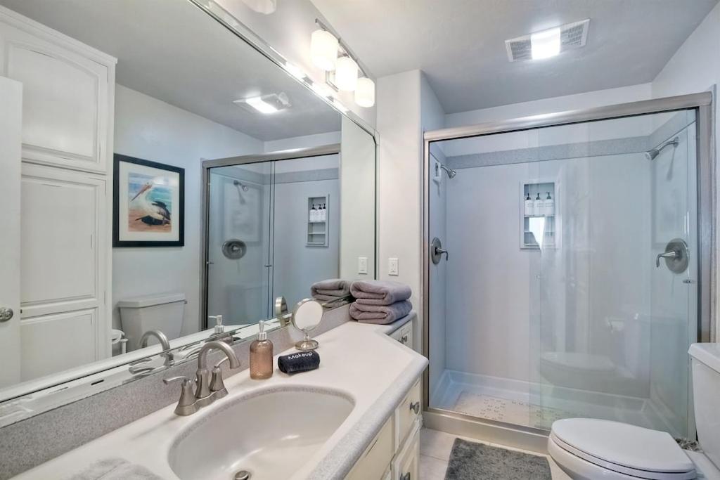 Oceanfront Views, Heated Pool, Hot Tubs, Parking view 5