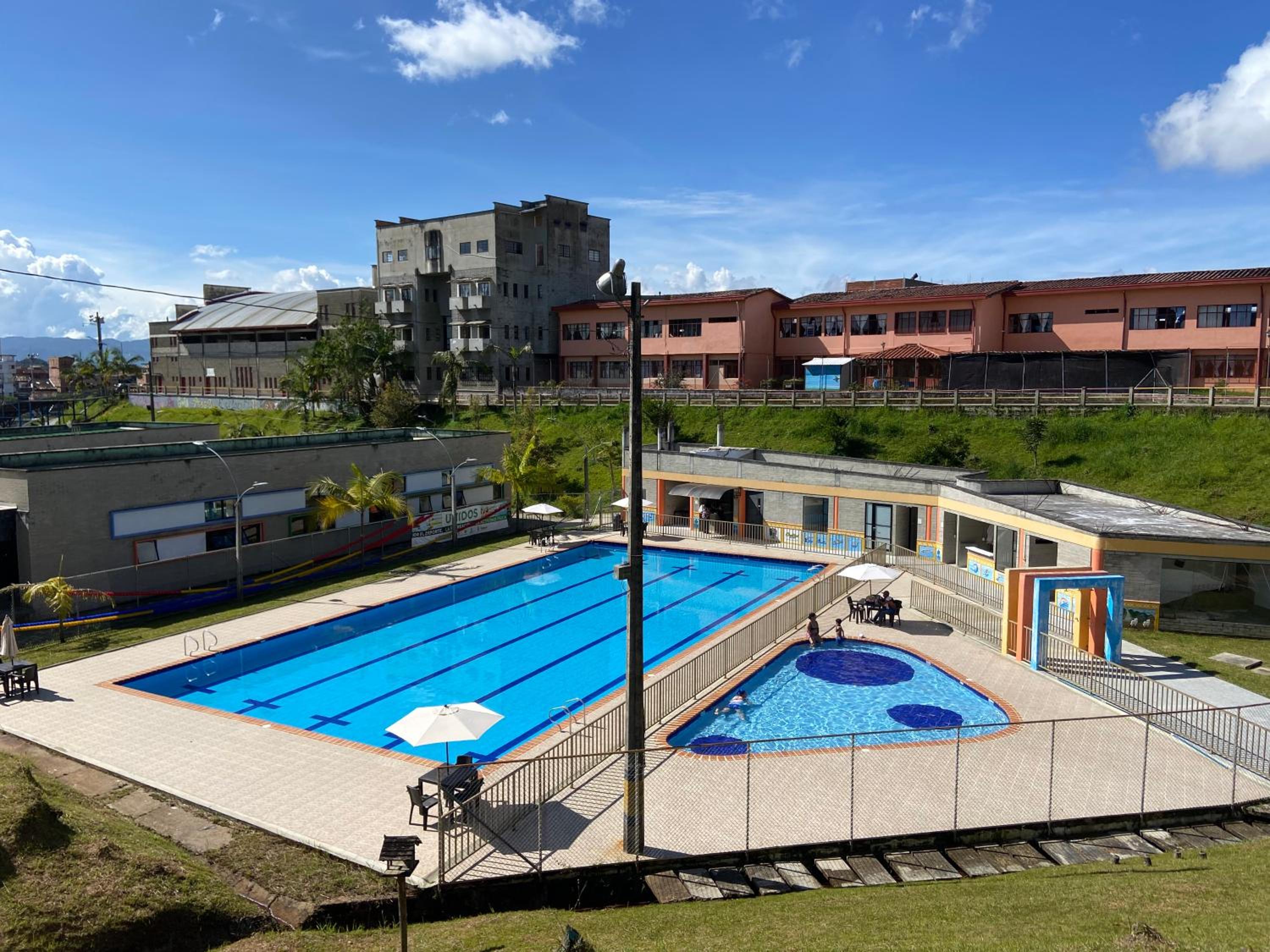 Apartamento con Vista y acceso al lago en Guatape