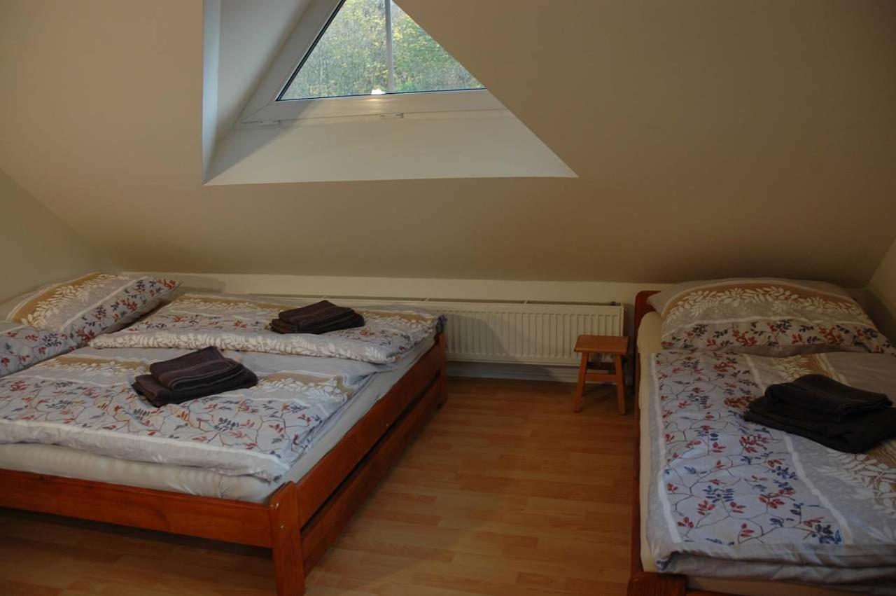 Photo 42