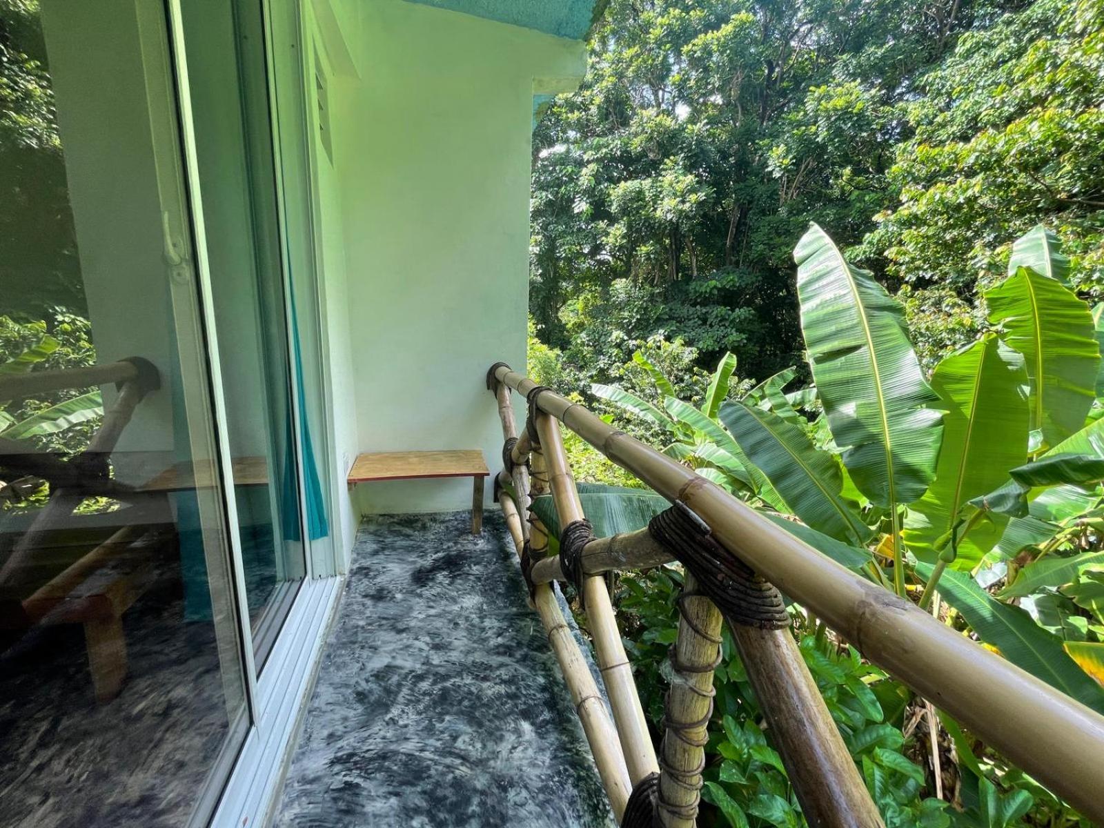 Salvaje Rooms&Restaurant view 3