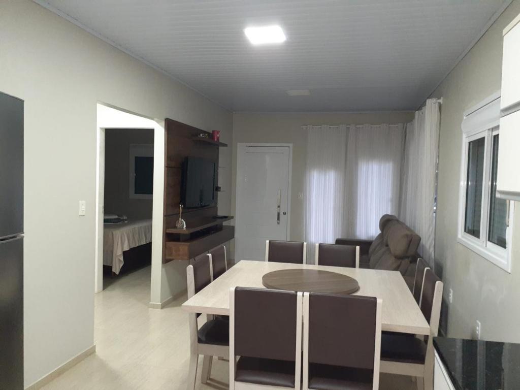 Casa térrea para família no centro de Ametista!