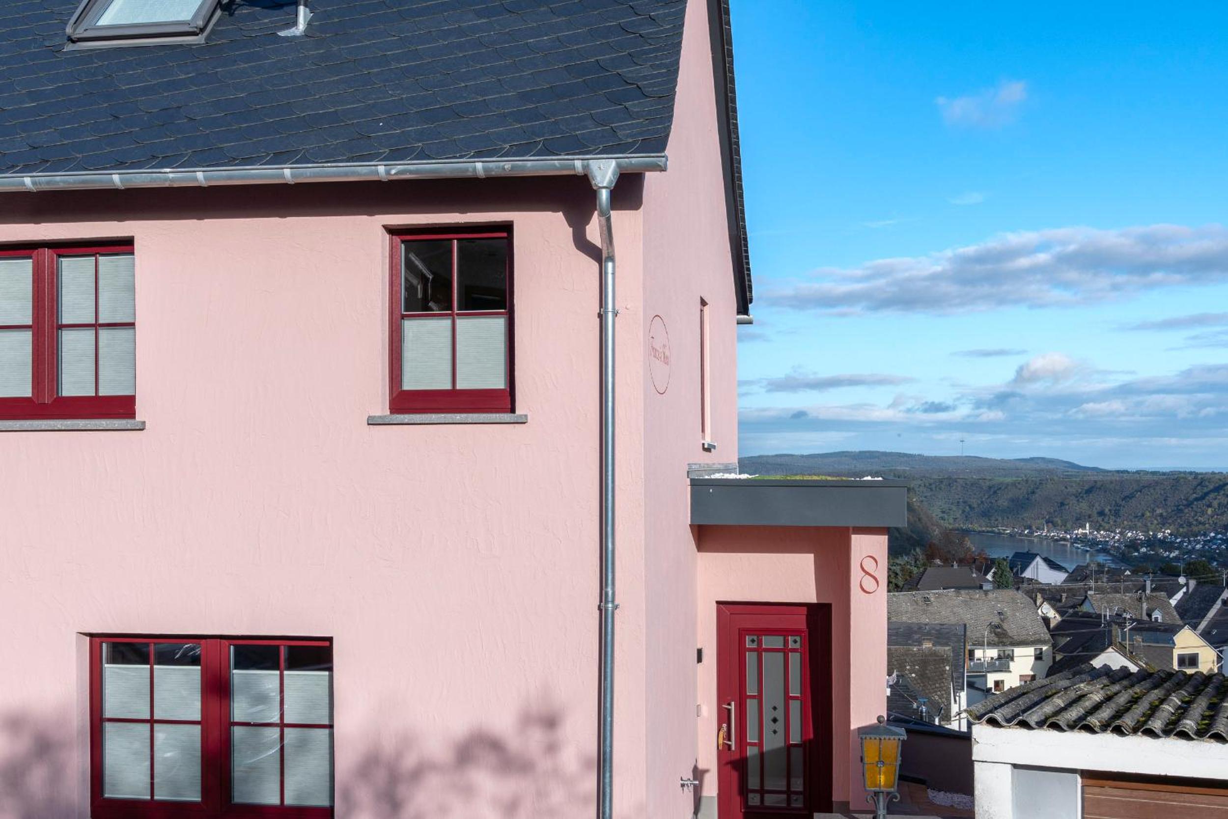 Franze´s Haus - mit Rhein- & Burgenblick
