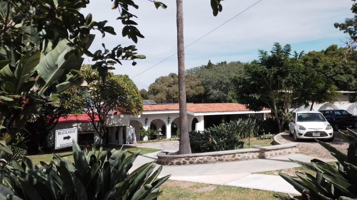 Hotel CASA RIVERA DE MORAS - Image 1