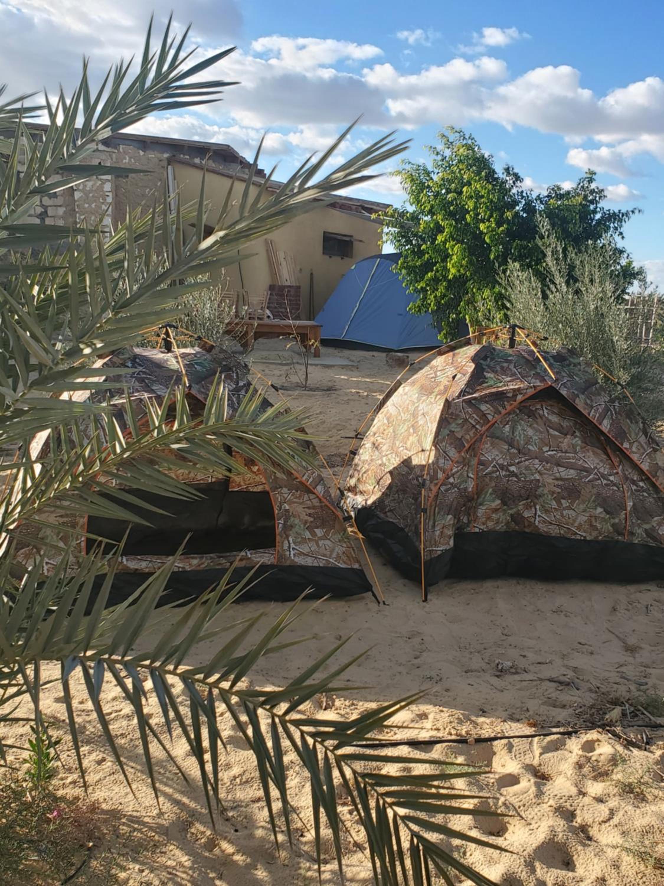 2 pers tent view 4