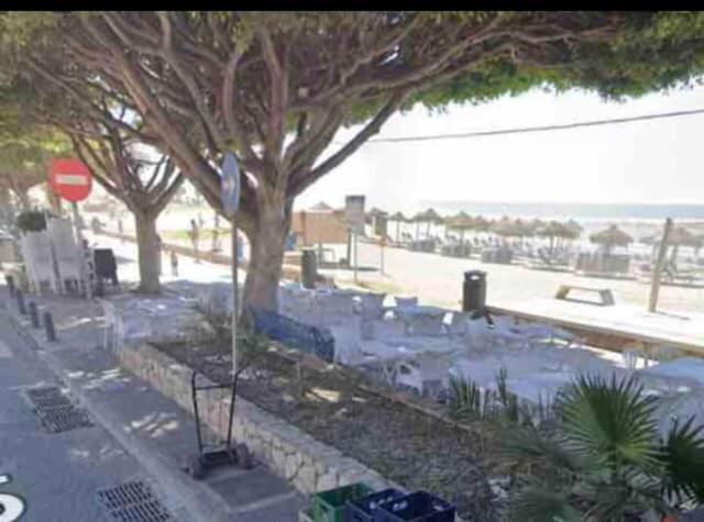 Apartamento en primera línea de playa El Palo