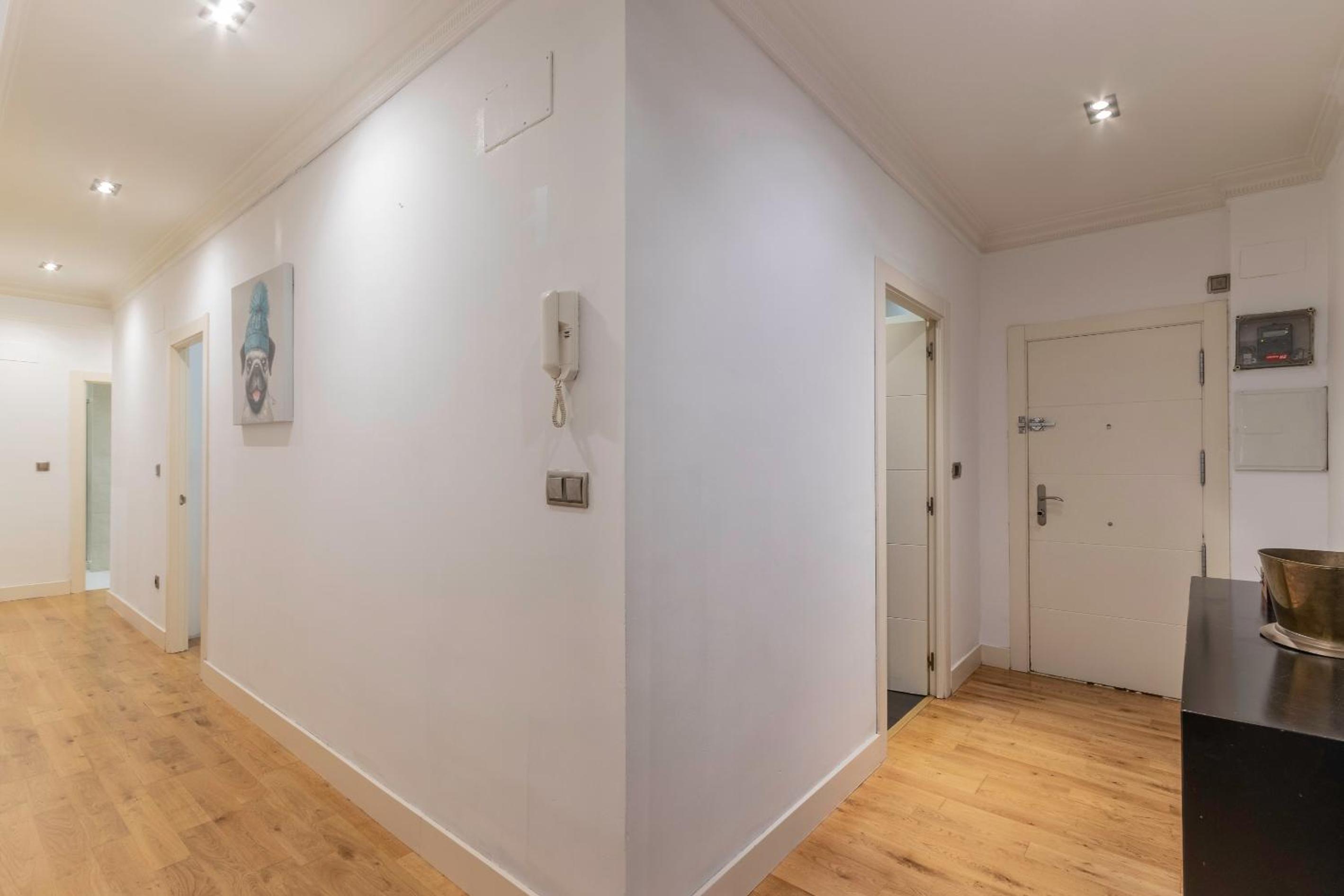 Espacioso y Acogedor junto Centro Azkuna