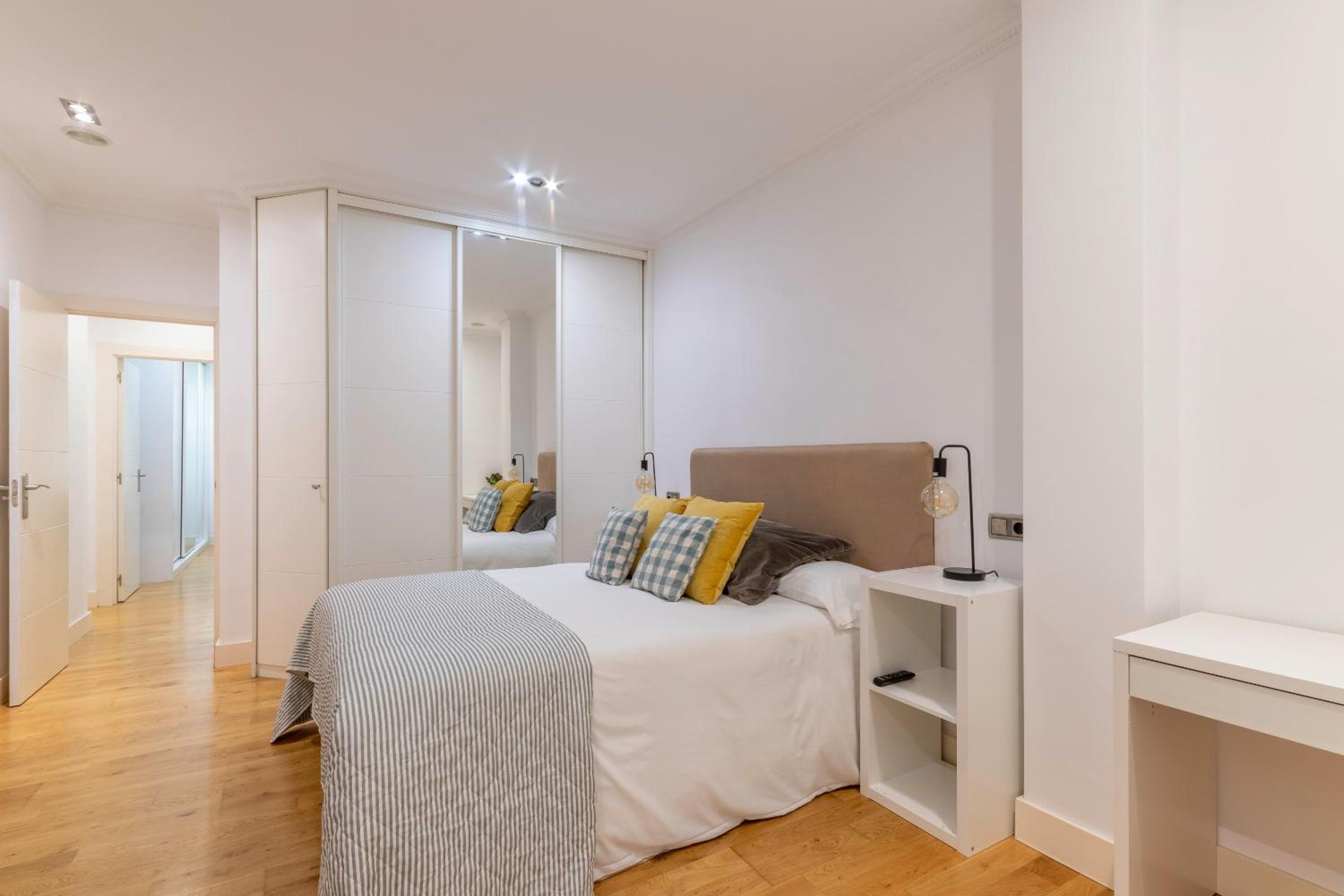 Espacioso y Acogedor junto Centro Azkuna