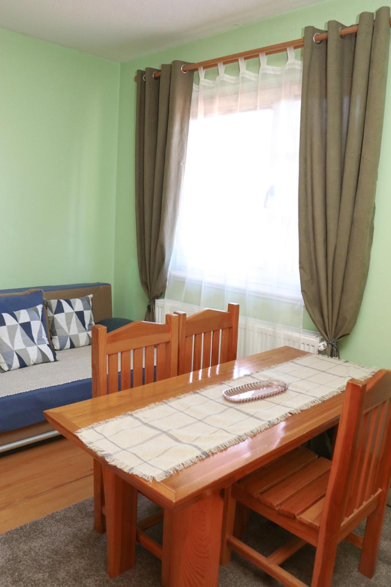 Apartman Mecava