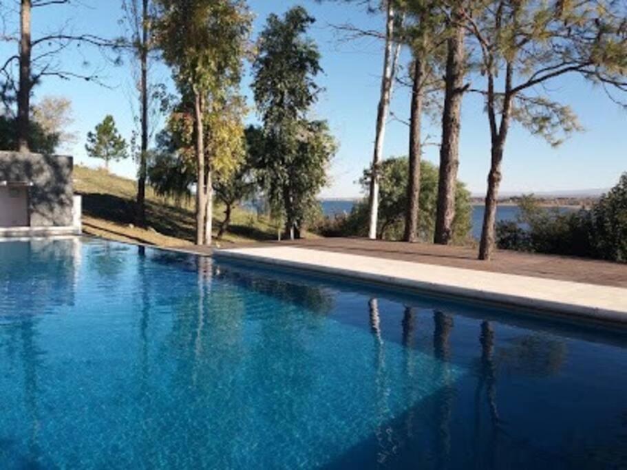 Condominio Monte Molinos - Departamento en Náutico frente al Lago