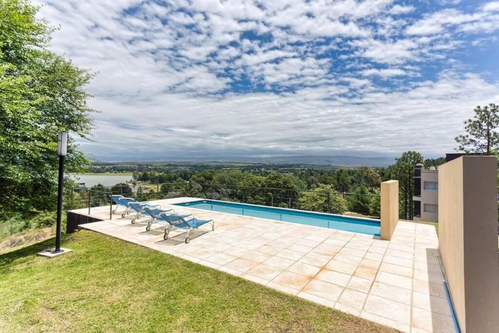 Condominio Monte Molinos - Departamento en Náutico frente al Lago