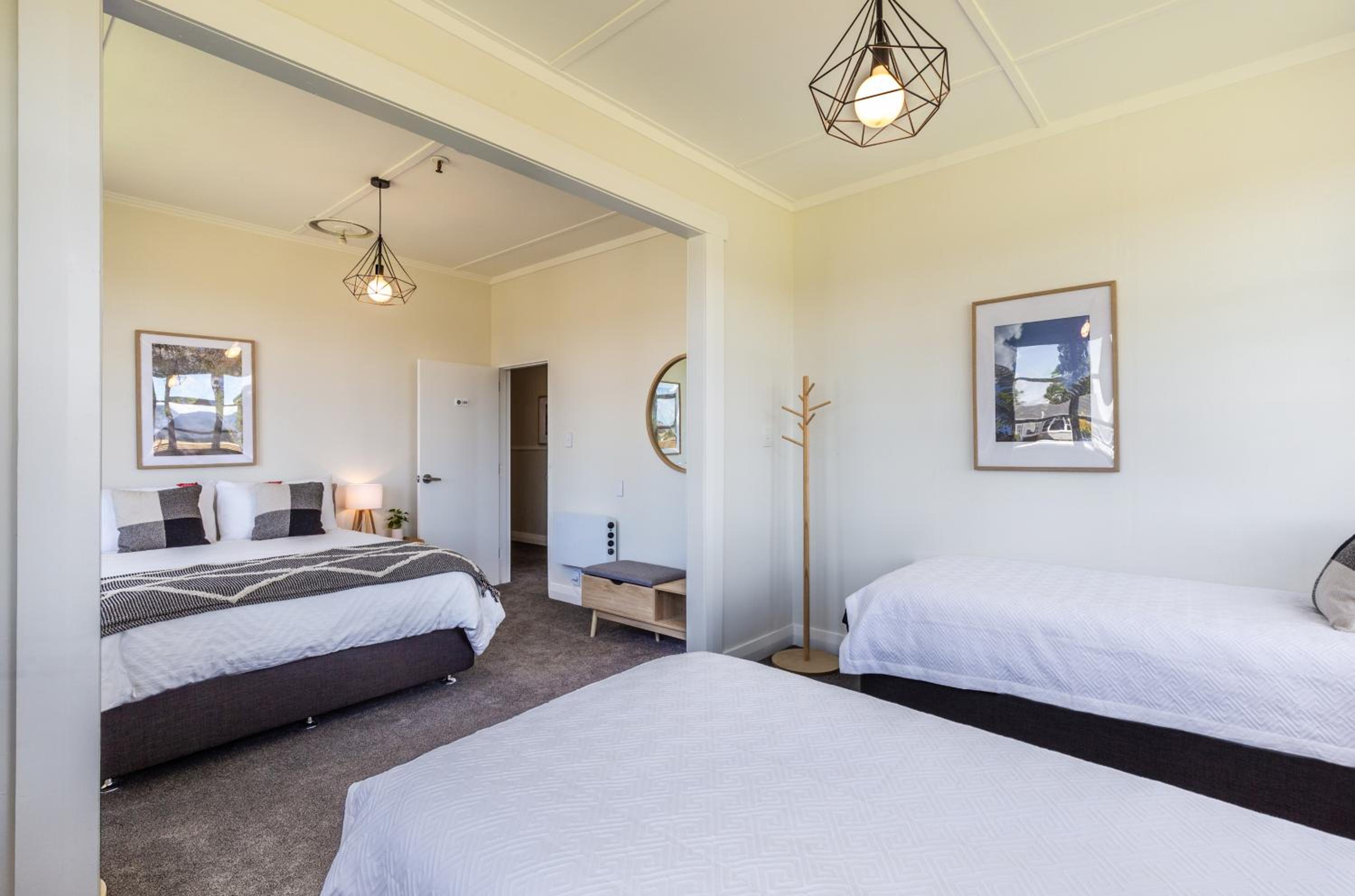 Lake Maraetai Lodge