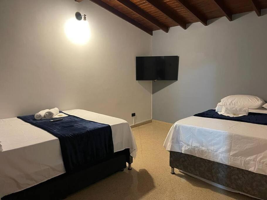 Cozy house en envigado con Jacuzzi