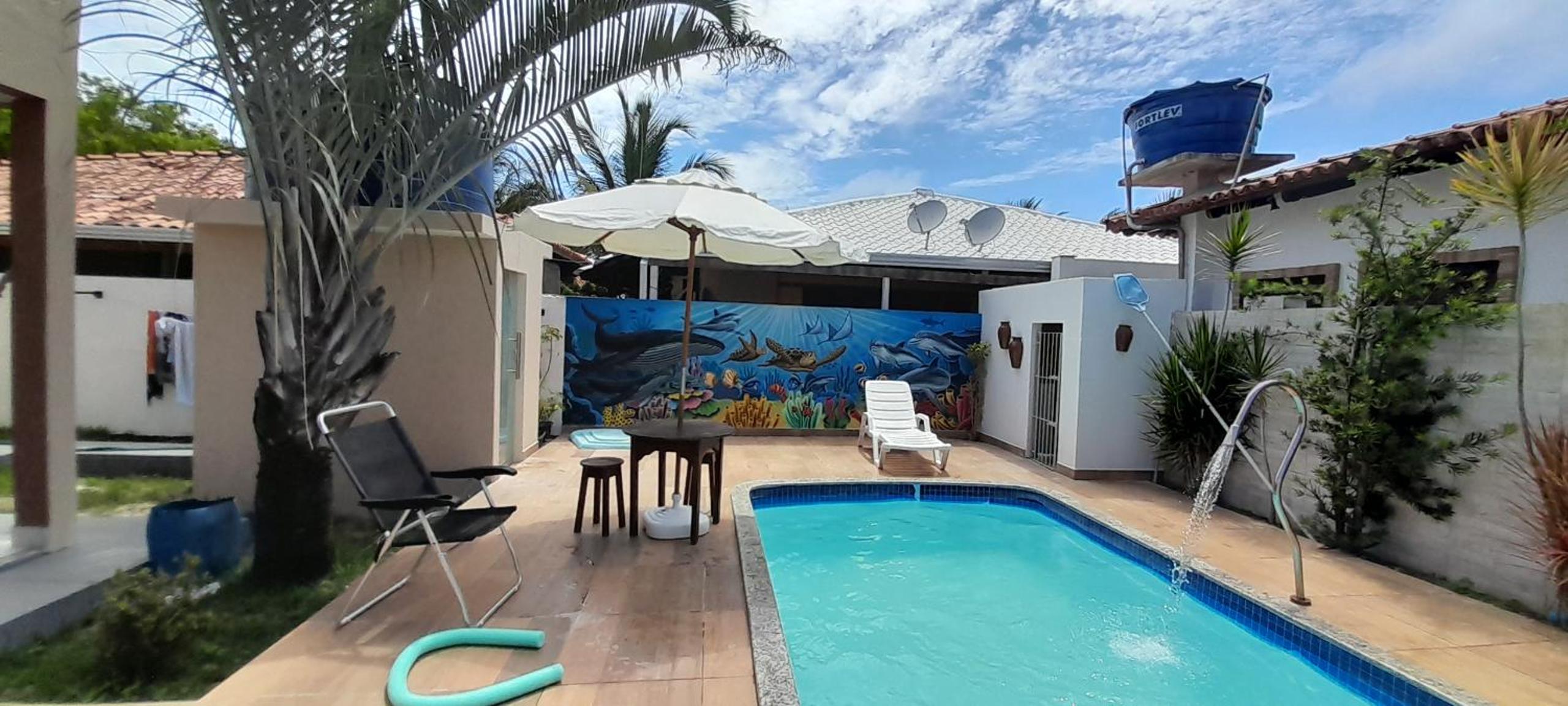 Casa com Piscina em Guaratiba