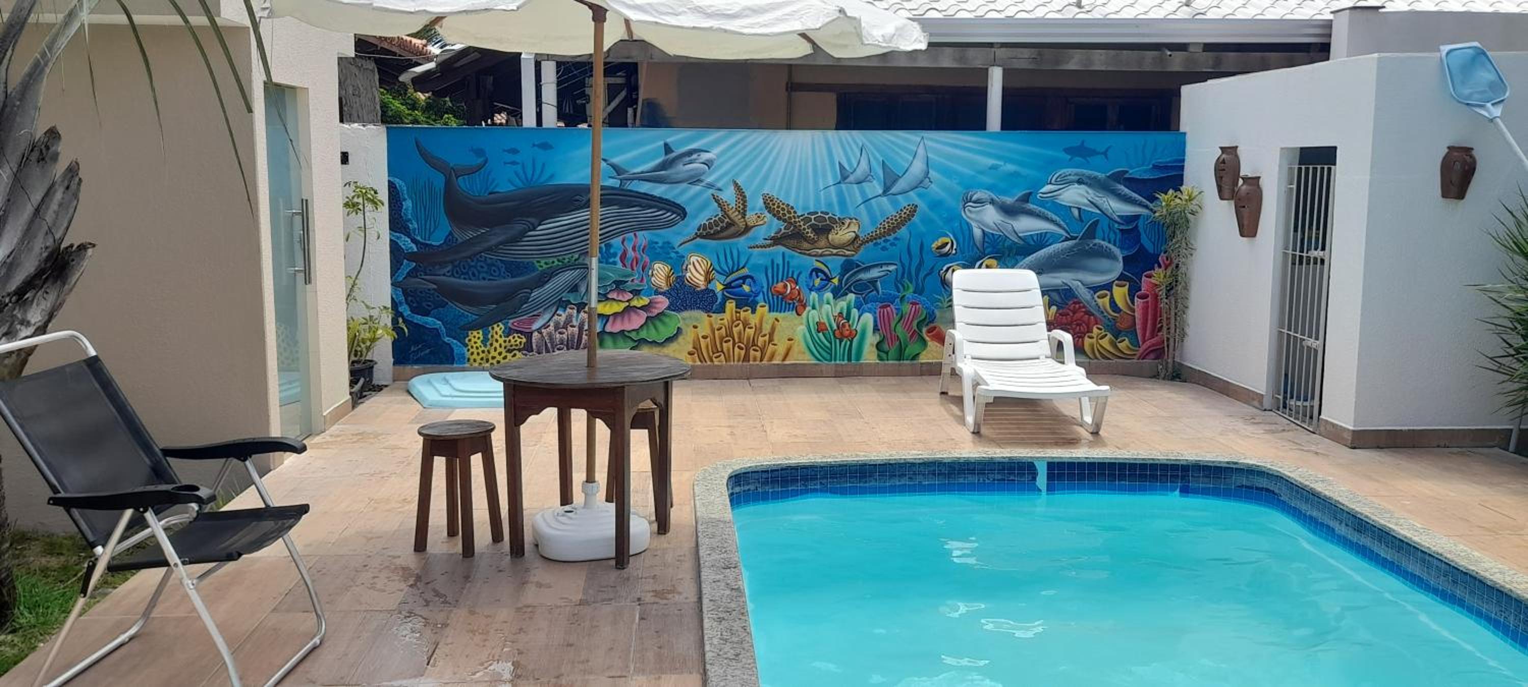 Casa com Piscina em Guaratiba
