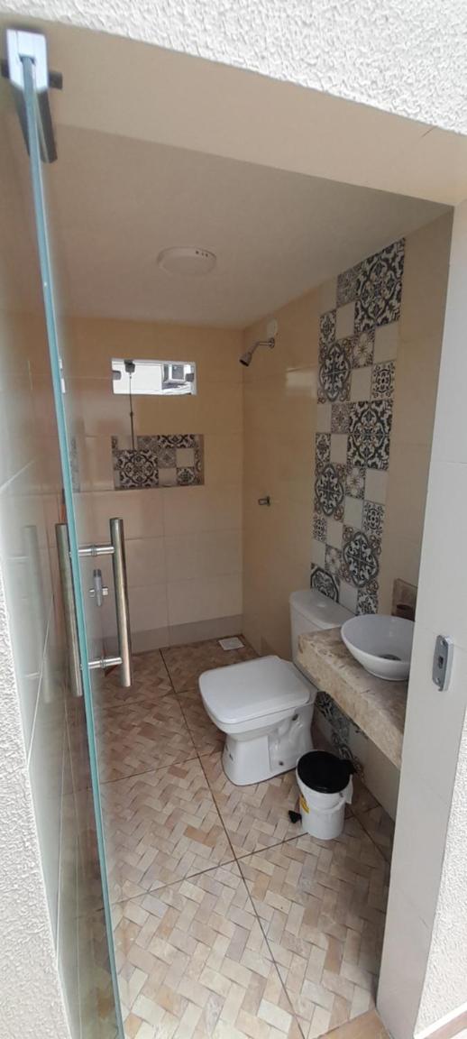 Casa com Piscina em Guaratiba
