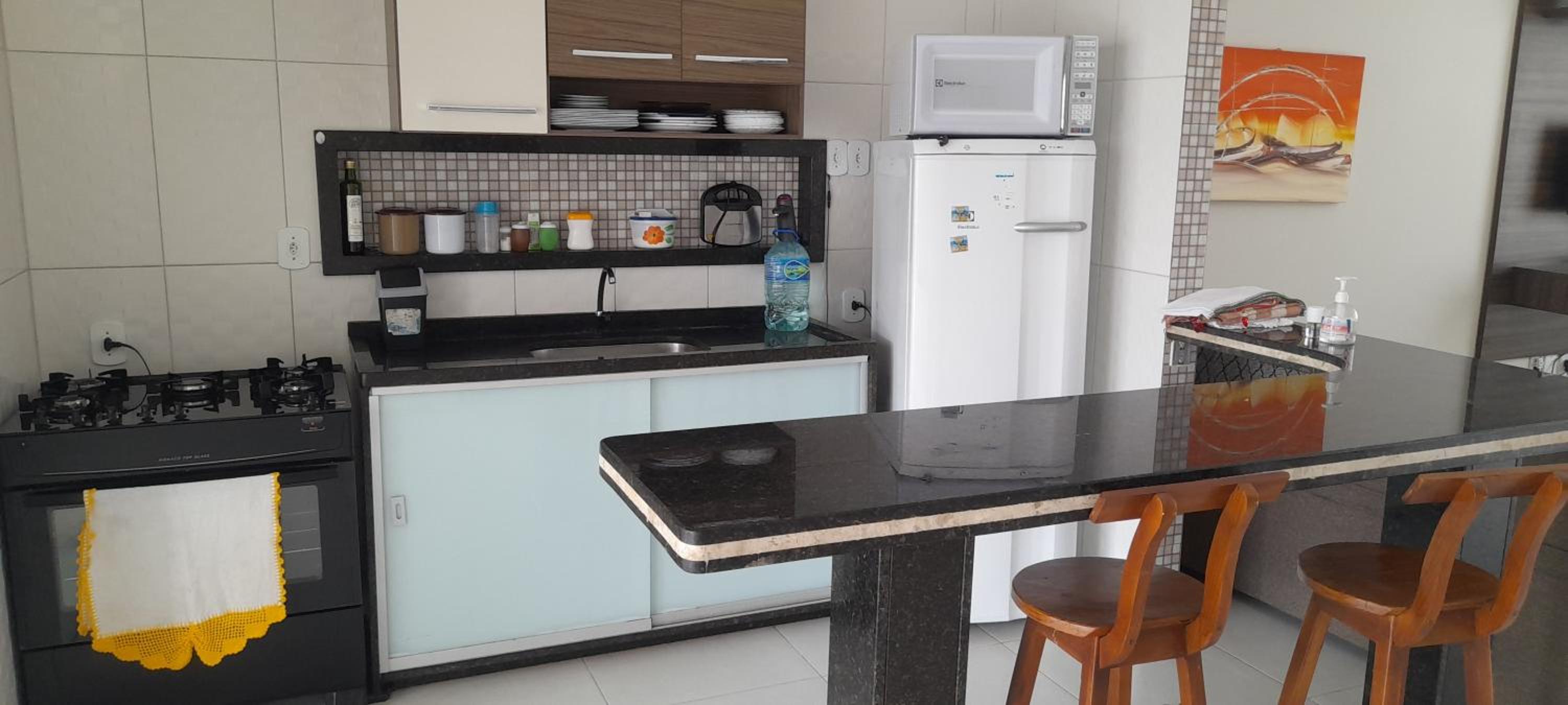 Casa com Piscina em Guaratiba