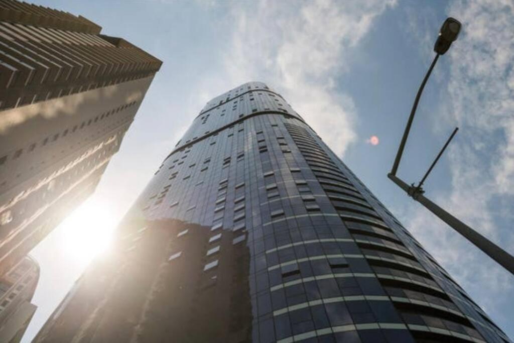 Lvl 24 Bluey Themed family apartment in the heart of CBD by Stylish Stays