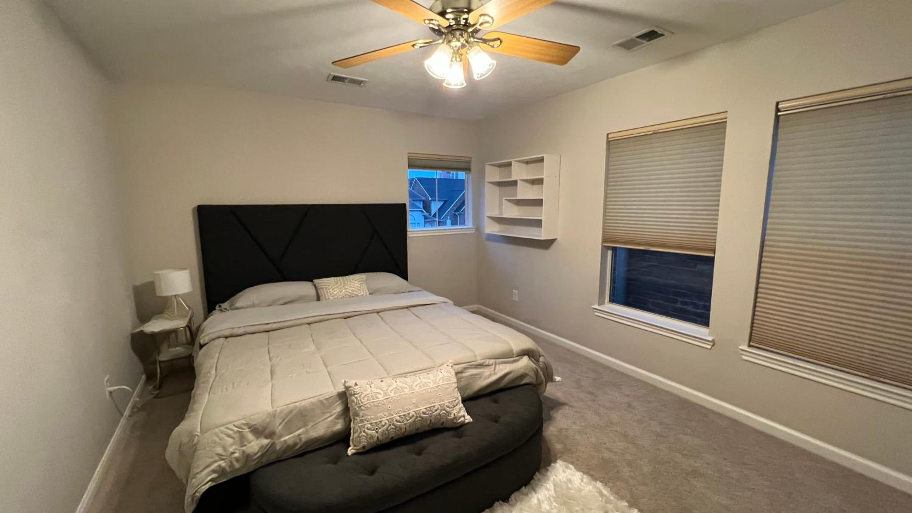 INSPERIT Home at Galleria with heated pool spa view 4