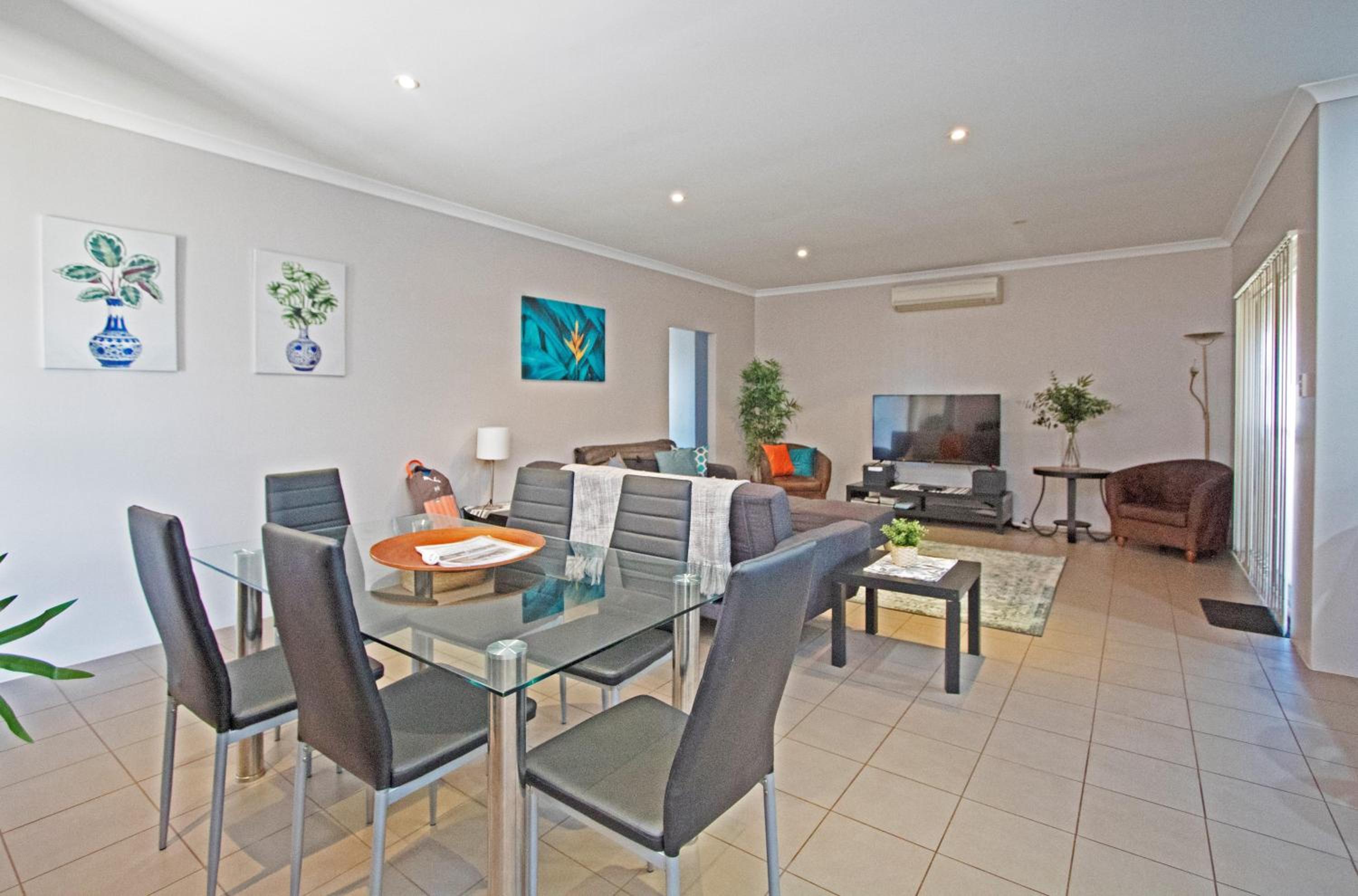 Boronia Bungalow 3x1