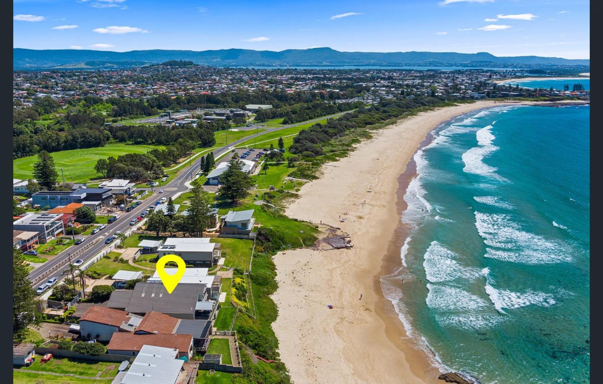 Sea View - Absolute Beachfront Shellharbour