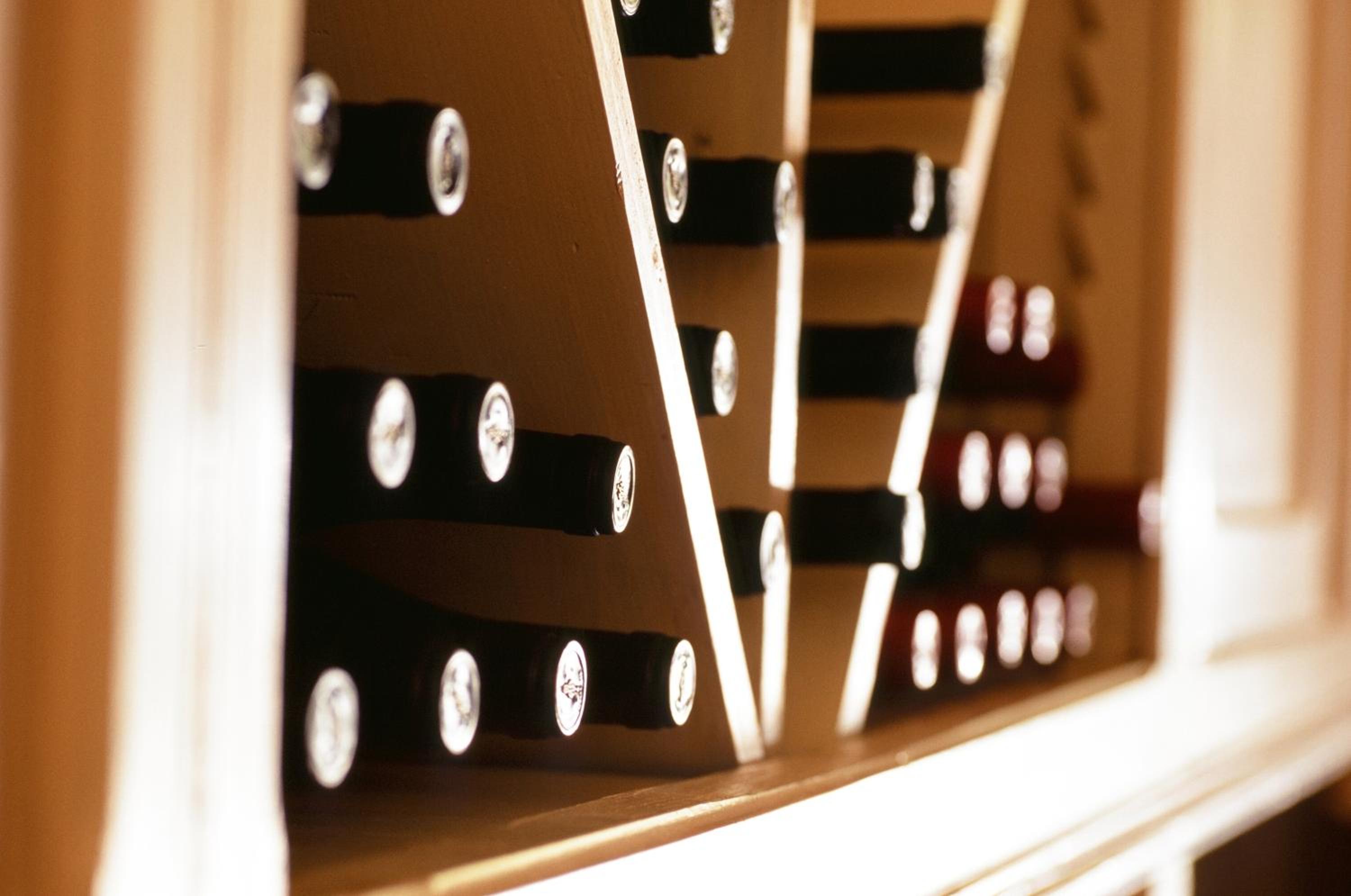Marchesi Alfieri - Cantine e Ospitalità