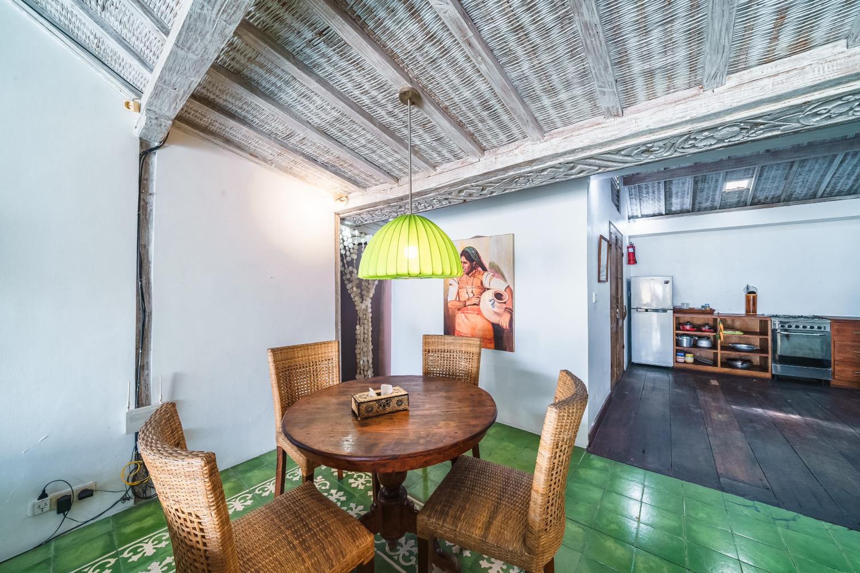 Villa West - Charming 2 bdr villa in Oberoi - PERFECT LOCATION!