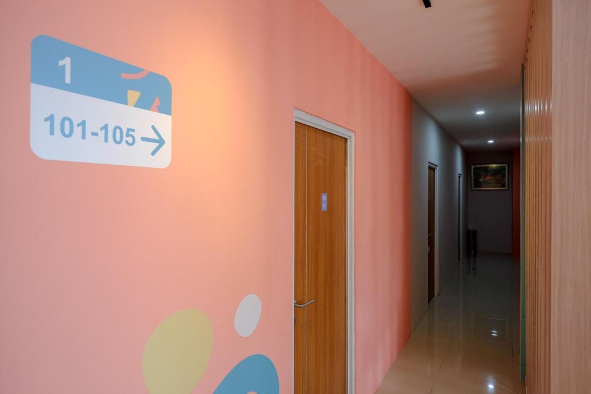 hotel reception