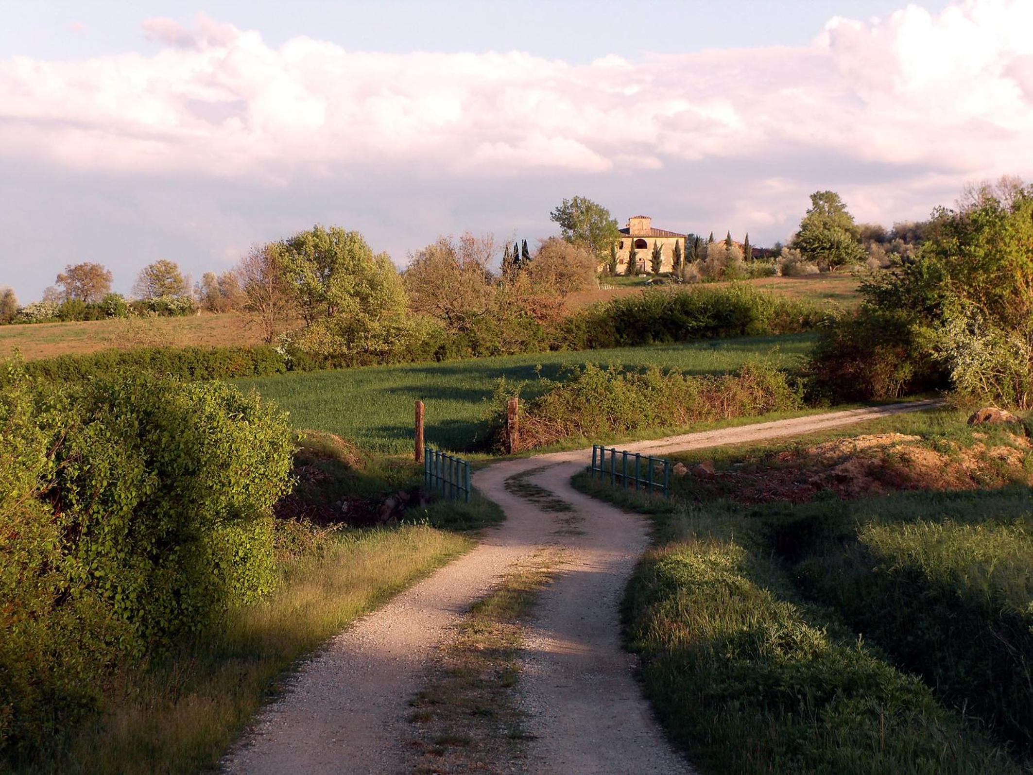 Podere Pievina Delle Corti - Dimora di Campagna