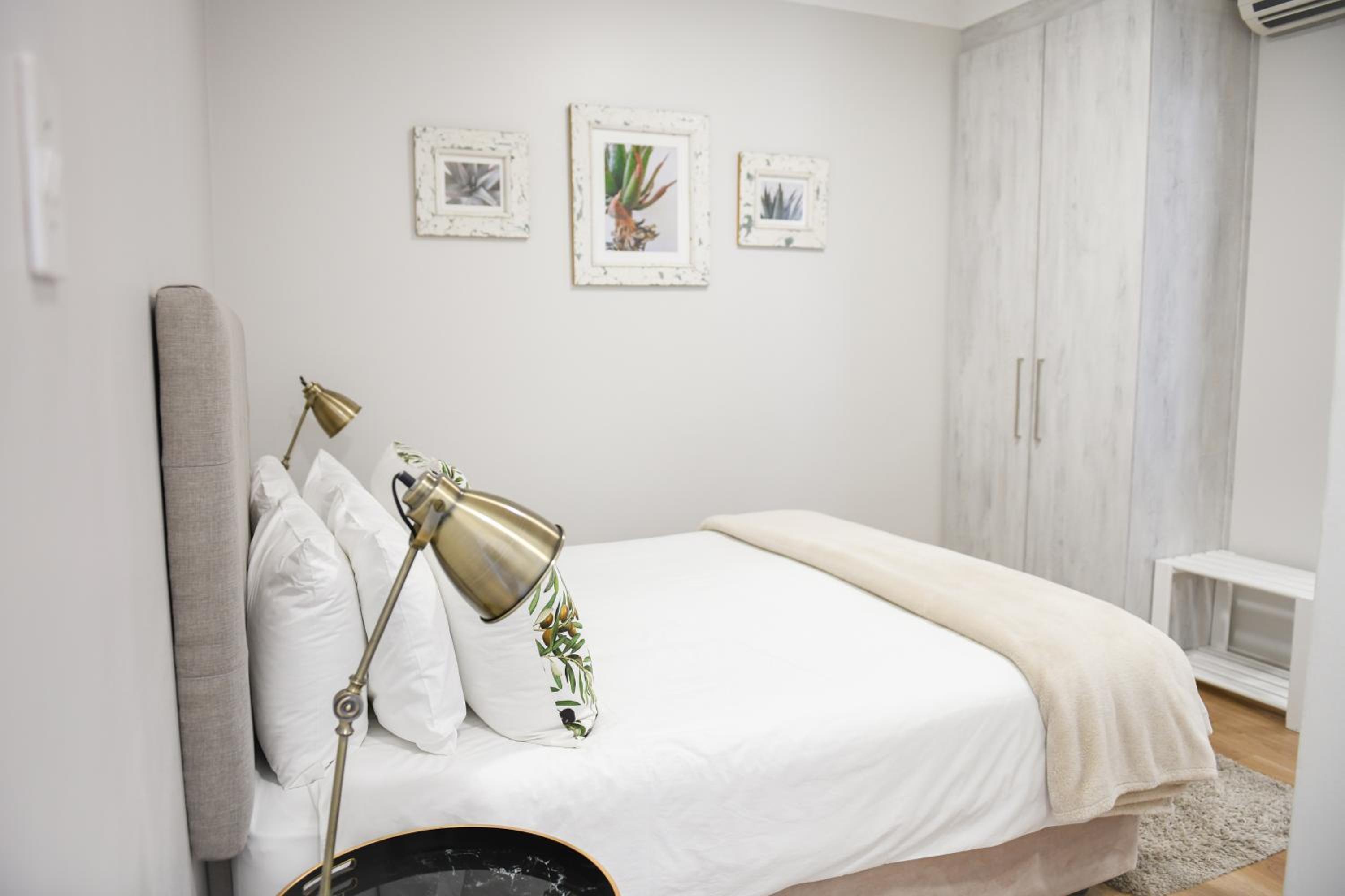 Four Palms Accommodation