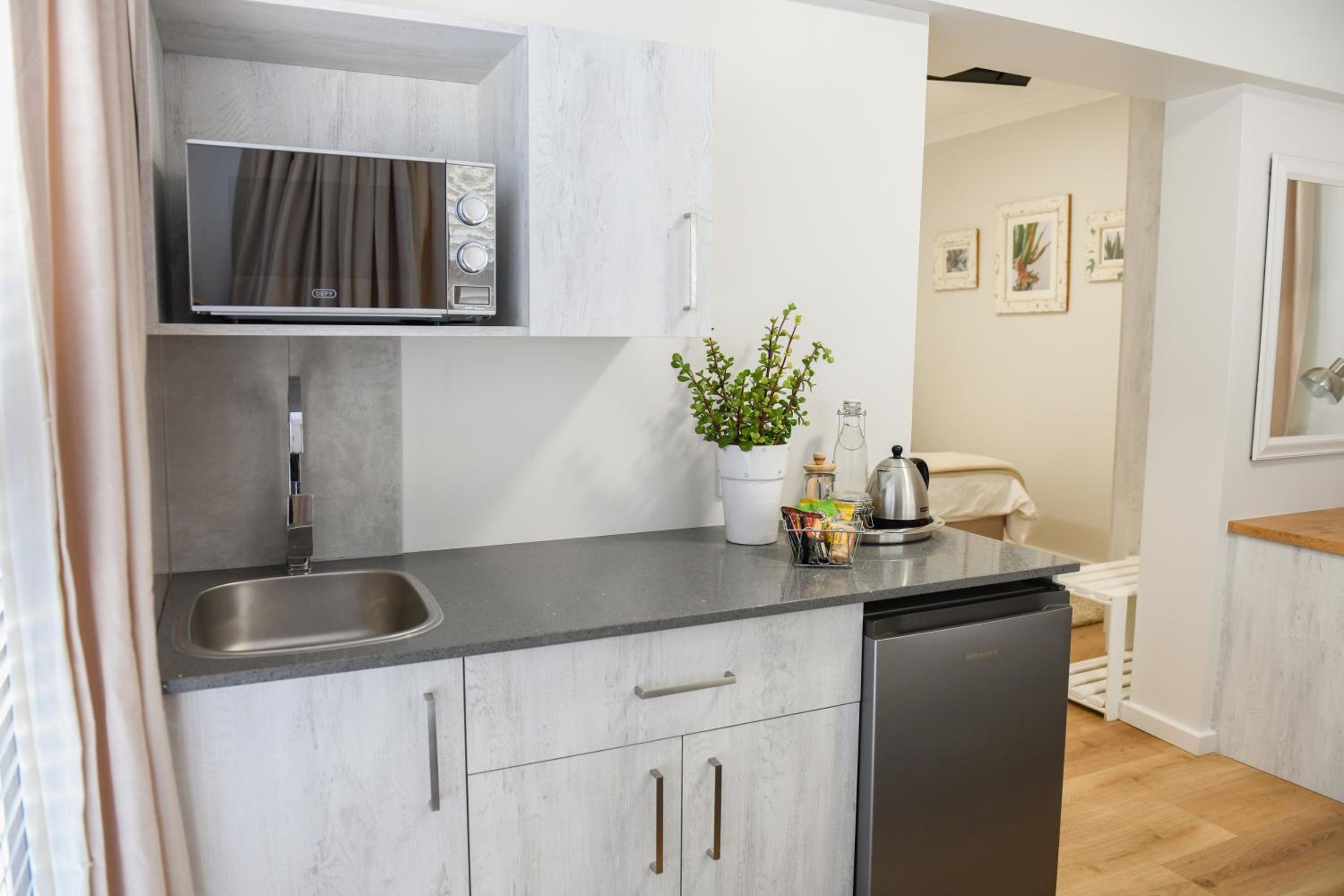Four Palms Accommodation