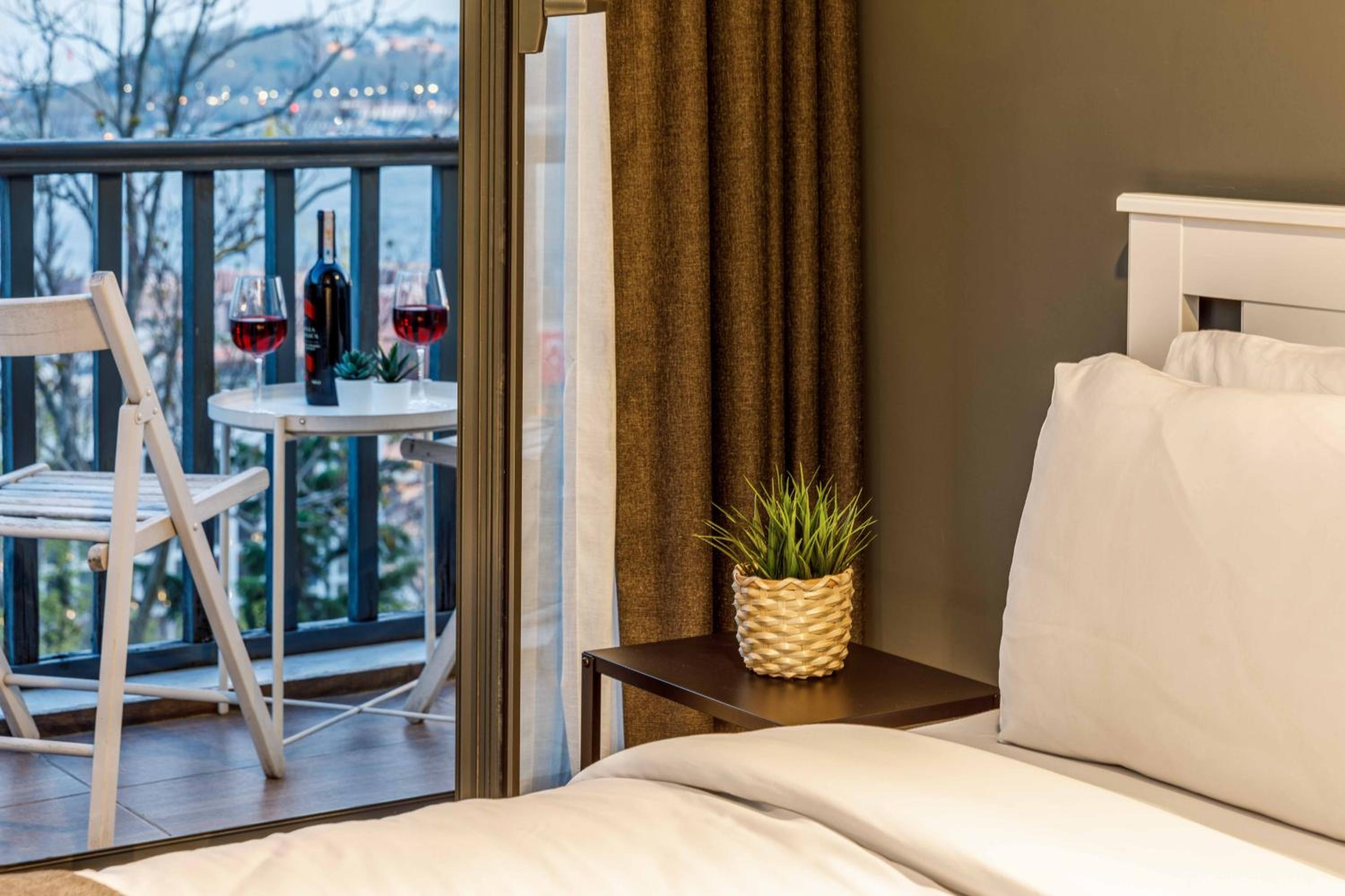 Monnas Bosphorus - Image 71